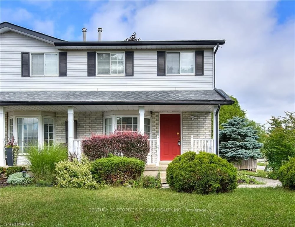 Photo 3 of Unit B, 620 Settlersfield Court, Waterloo, Beechwood West — HOMEH