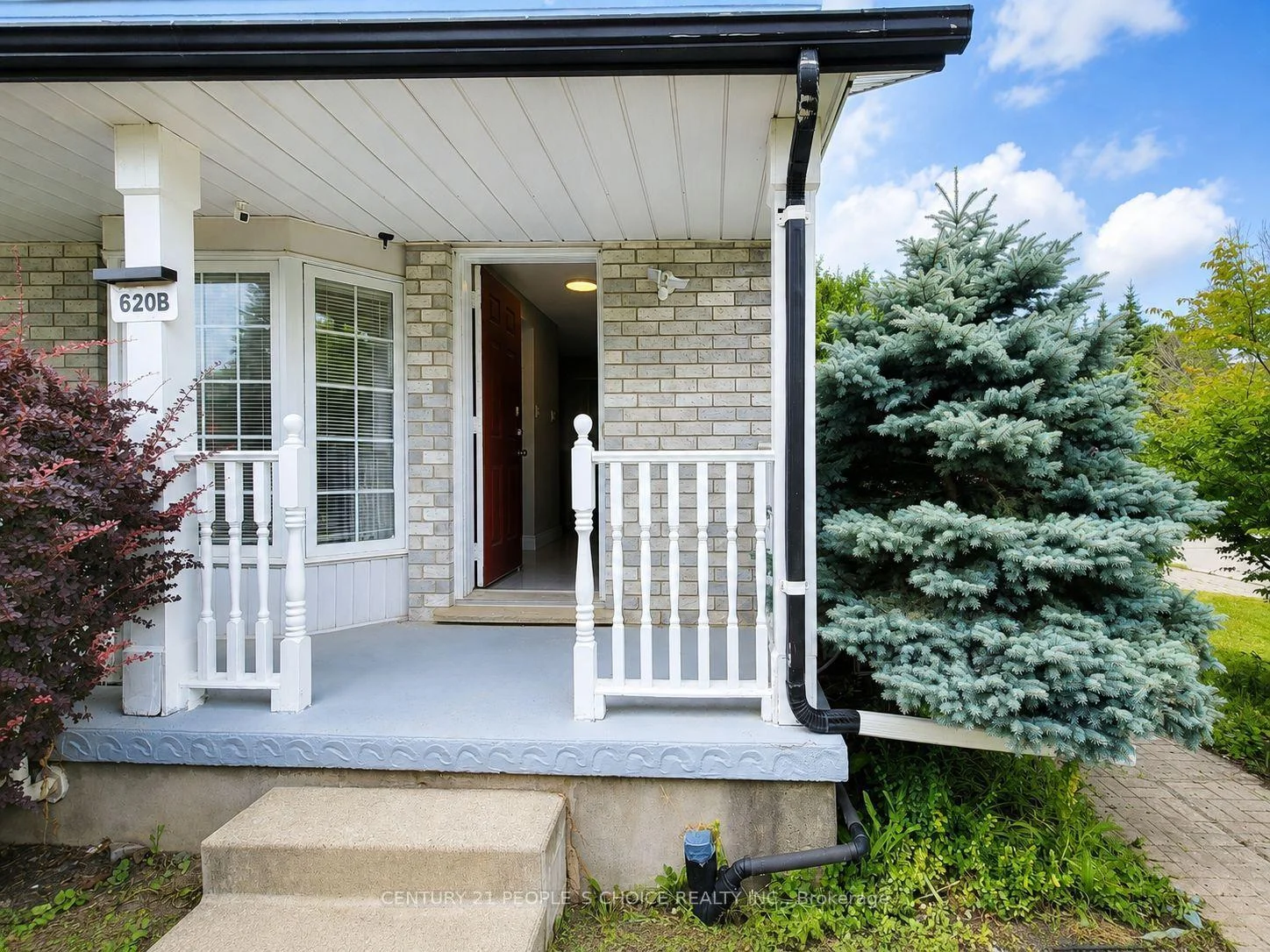 Photo 6 of Unit B, 620 Settlersfield Court, Waterloo, Beechwood West — HOMEH