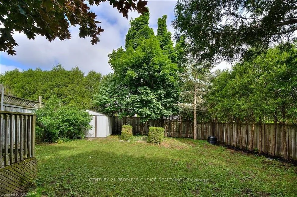 Photo 19 of Unit B, 620 Settlersfield Court, Waterloo, Beechwood West — HOMEH
