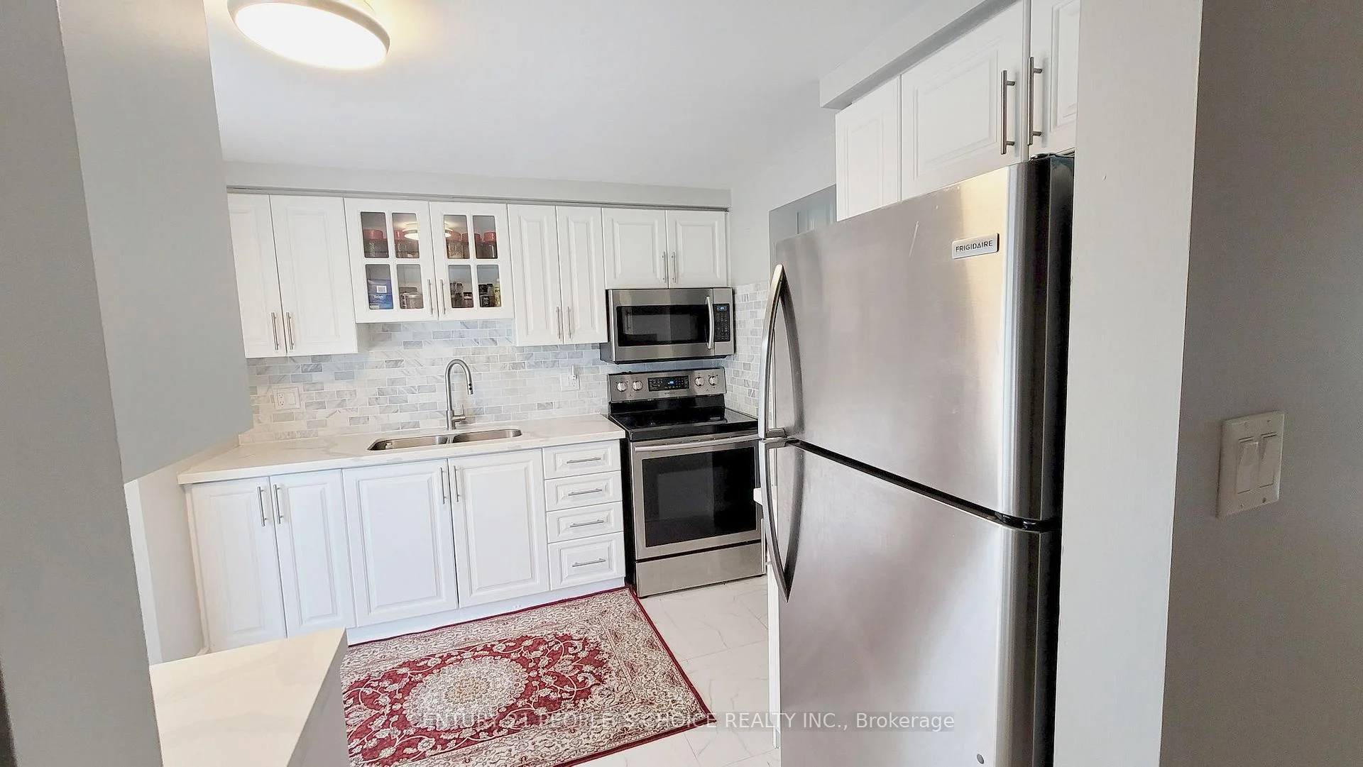 Photo 20 of Unit B, 620 Settlersfield Court, Waterloo, Beechwood West — HOMEH