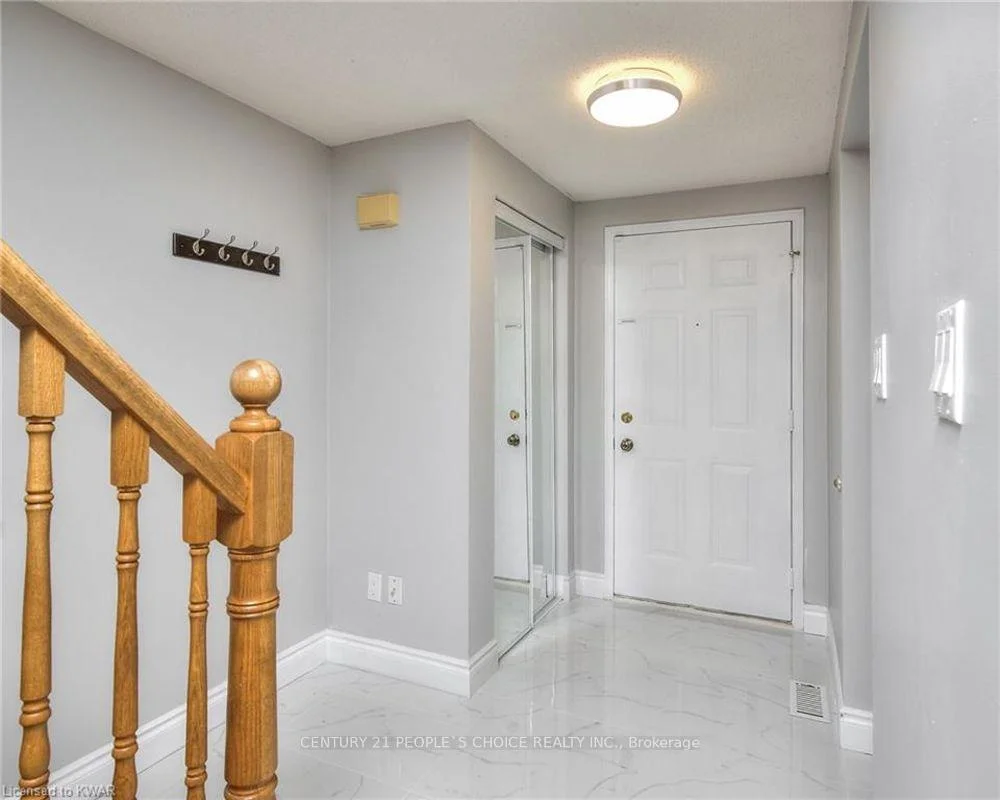 Photo 70 of Unit B, 620 Settlersfield Court, Waterloo, Beechwood West — HOMEH