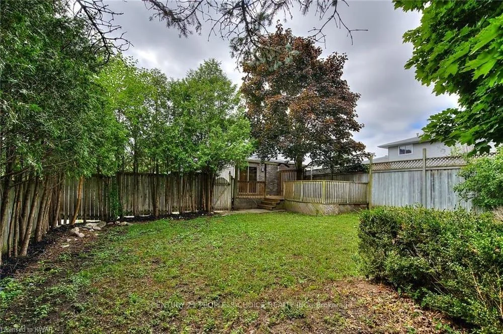 Photo 86 of Unit B, 620 Settlersfield Court, Waterloo, Beechwood West — HOMEH