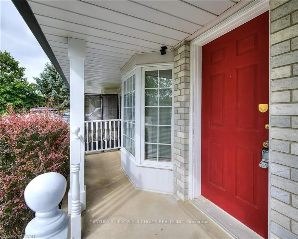 Photo 99 of Unit B, 620 Settlersfield Court, Waterloo, Beechwood West — HOMEH