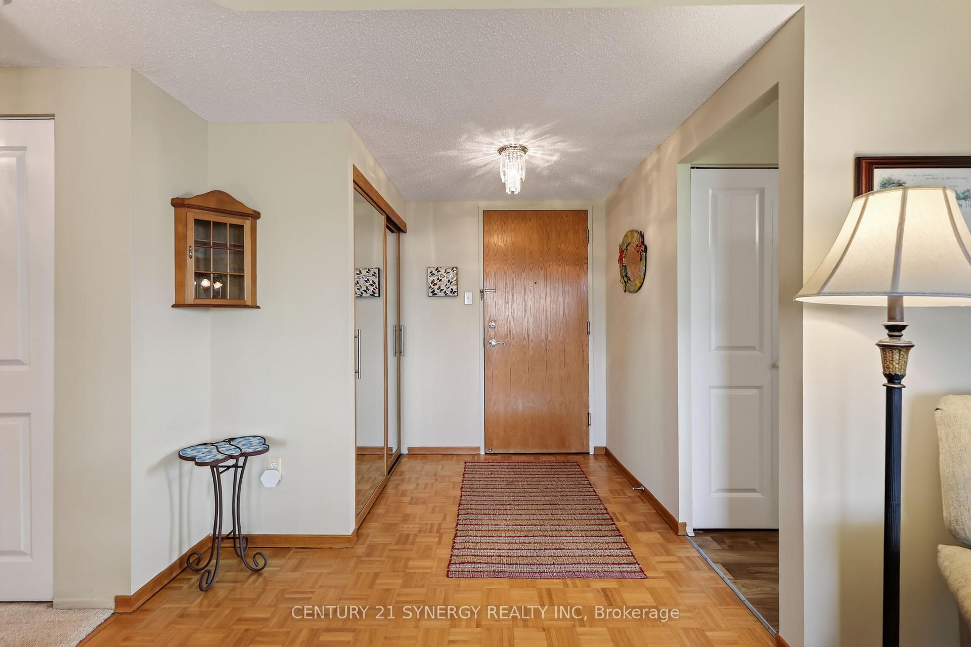 Photo 5 of Unit 704, 2759 Carousel Crescent, Ottawa, Emerald Woods/Sawmill Creek — HOMEH