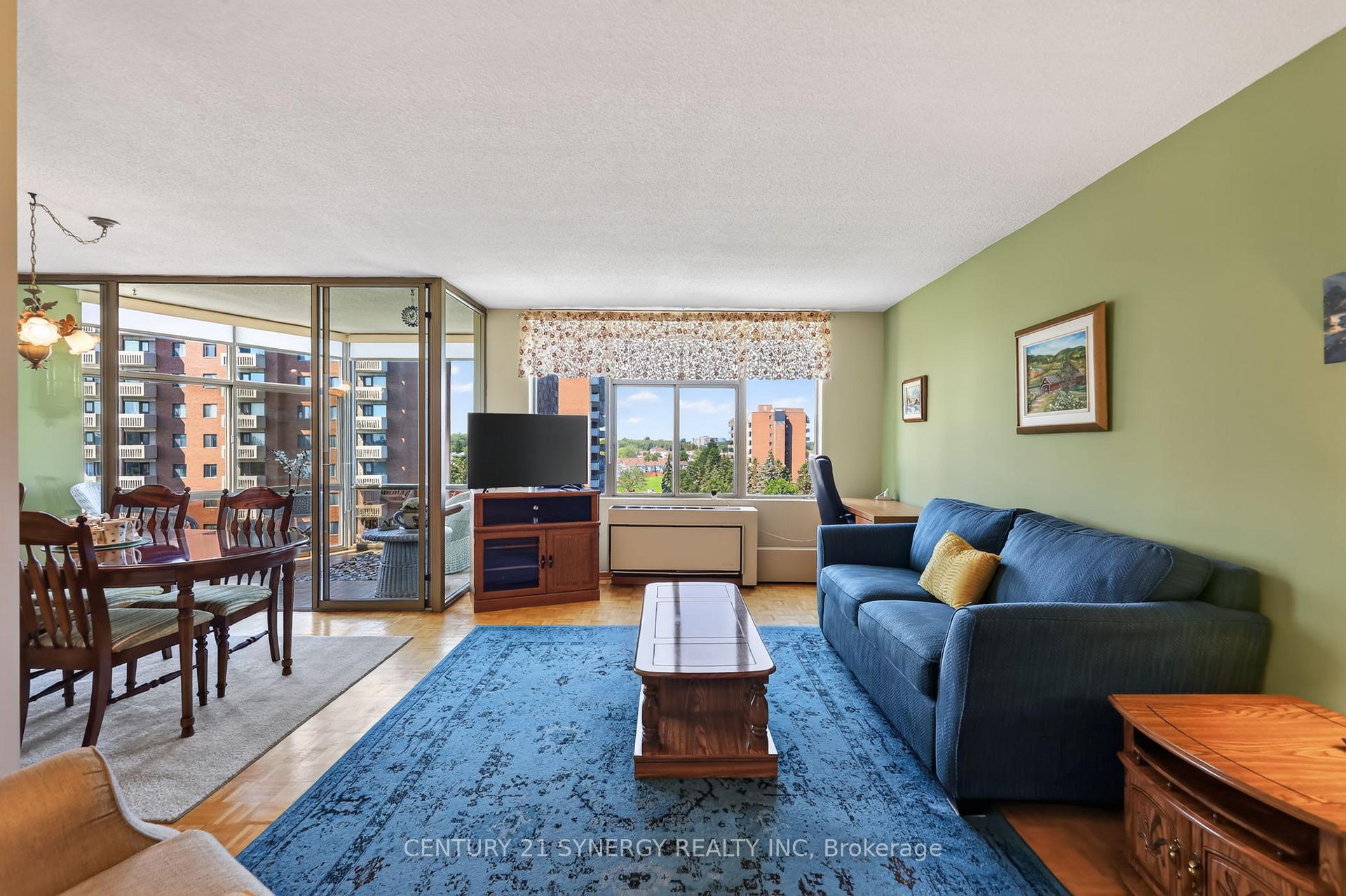 Photo 7 of Unit 704, 2759 Carousel Crescent, Ottawa, Emerald Woods/Sawmill Creek — HOMEH