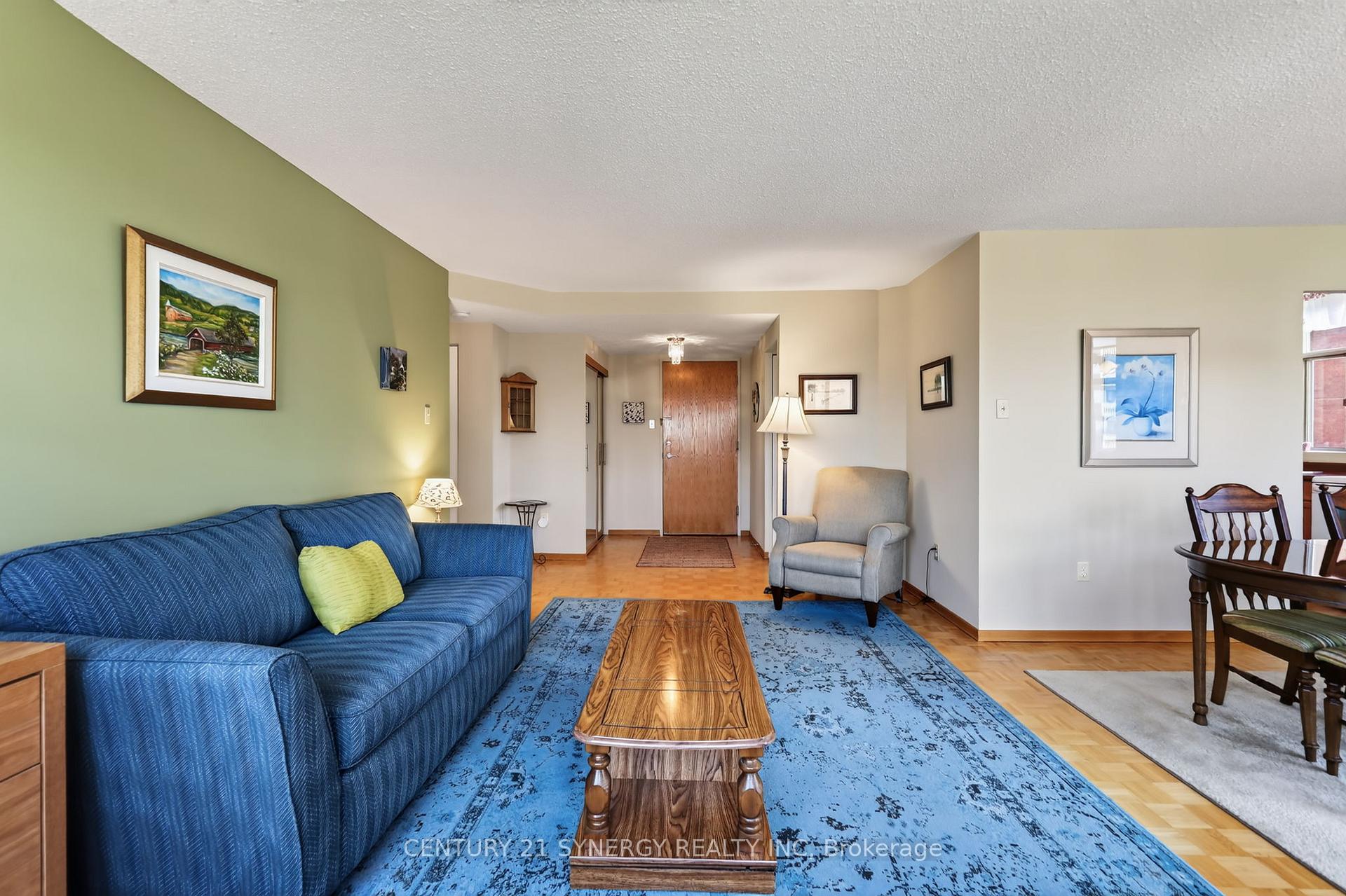 Photo 9 of Unit 704, 2759 Carousel Crescent, Ottawa, Emerald Woods/Sawmill Creek — HOMEH
