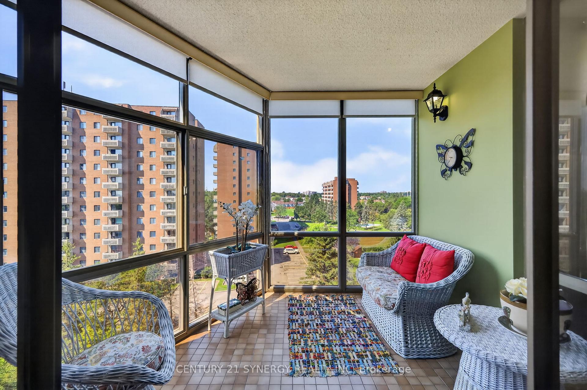 Photo 14 of Unit 704, 2759 Carousel Crescent, Ottawa, Emerald Woods/Sawmill Creek — HOMEH
