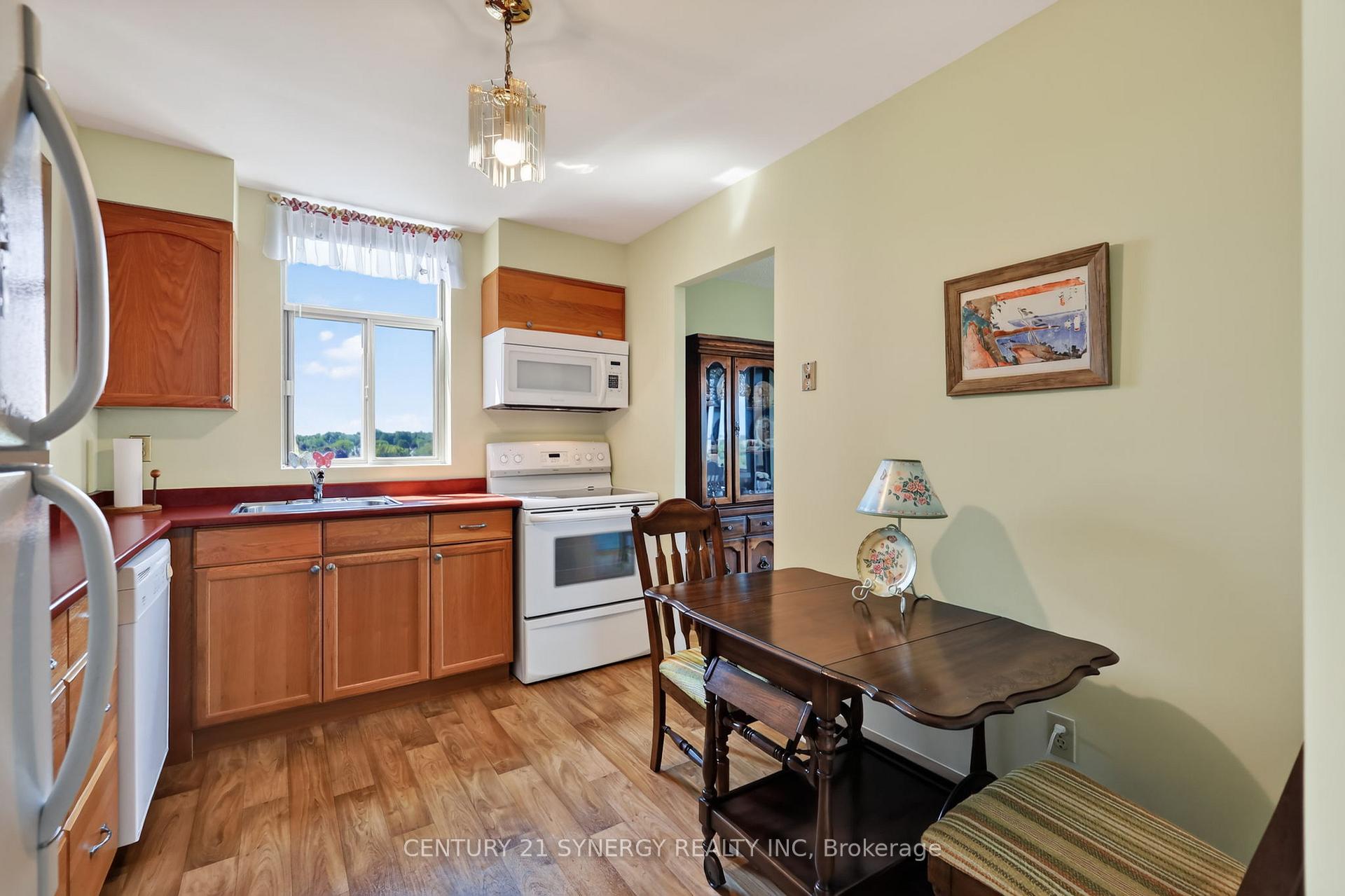 Photo 20 of Unit 704, 2759 Carousel Crescent, Ottawa, Emerald Woods/Sawmill Creek — HOMEH