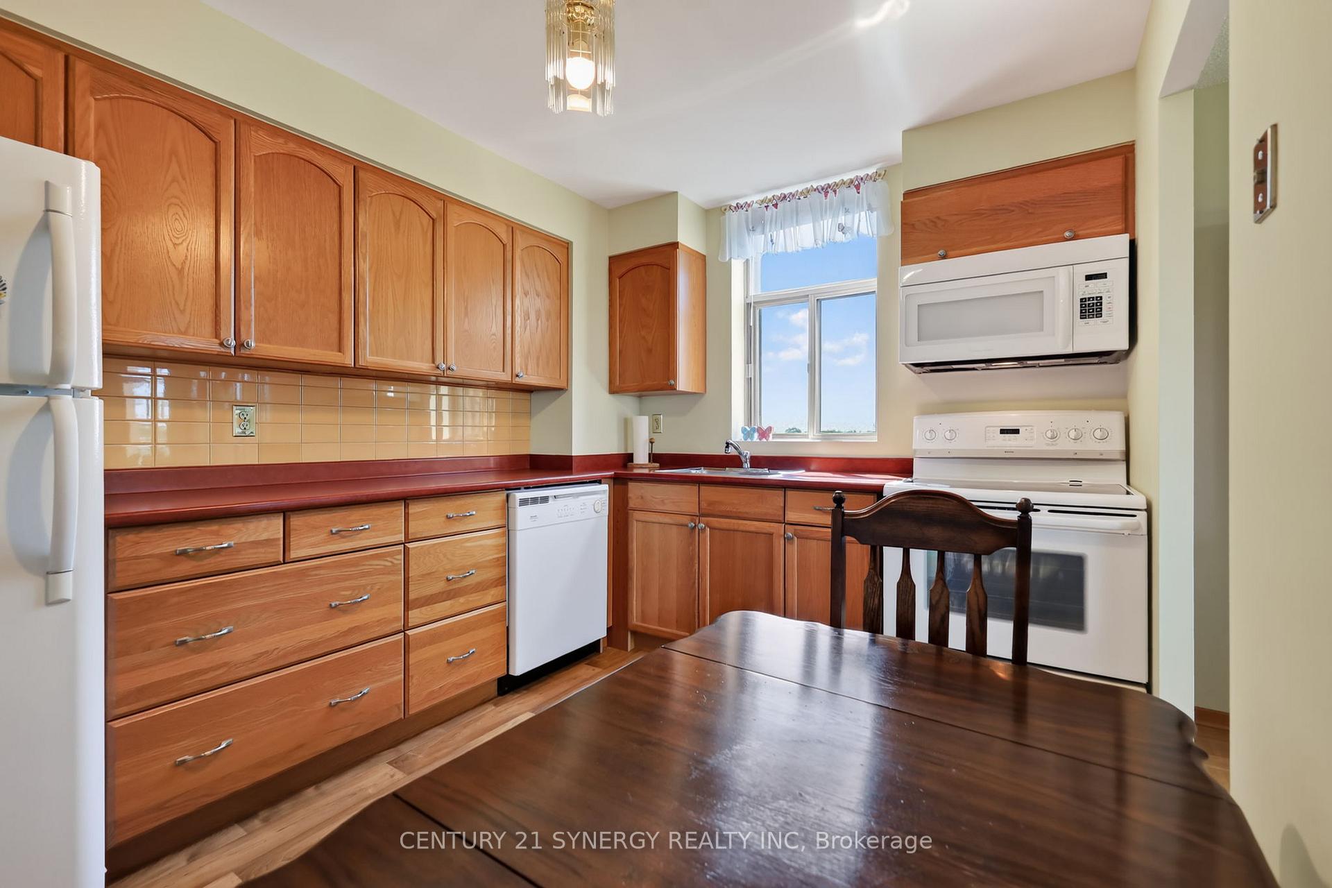 Photo 22 of Unit 704, 2759 Carousel Crescent, Ottawa, Emerald Woods/Sawmill Creek — HOMEH