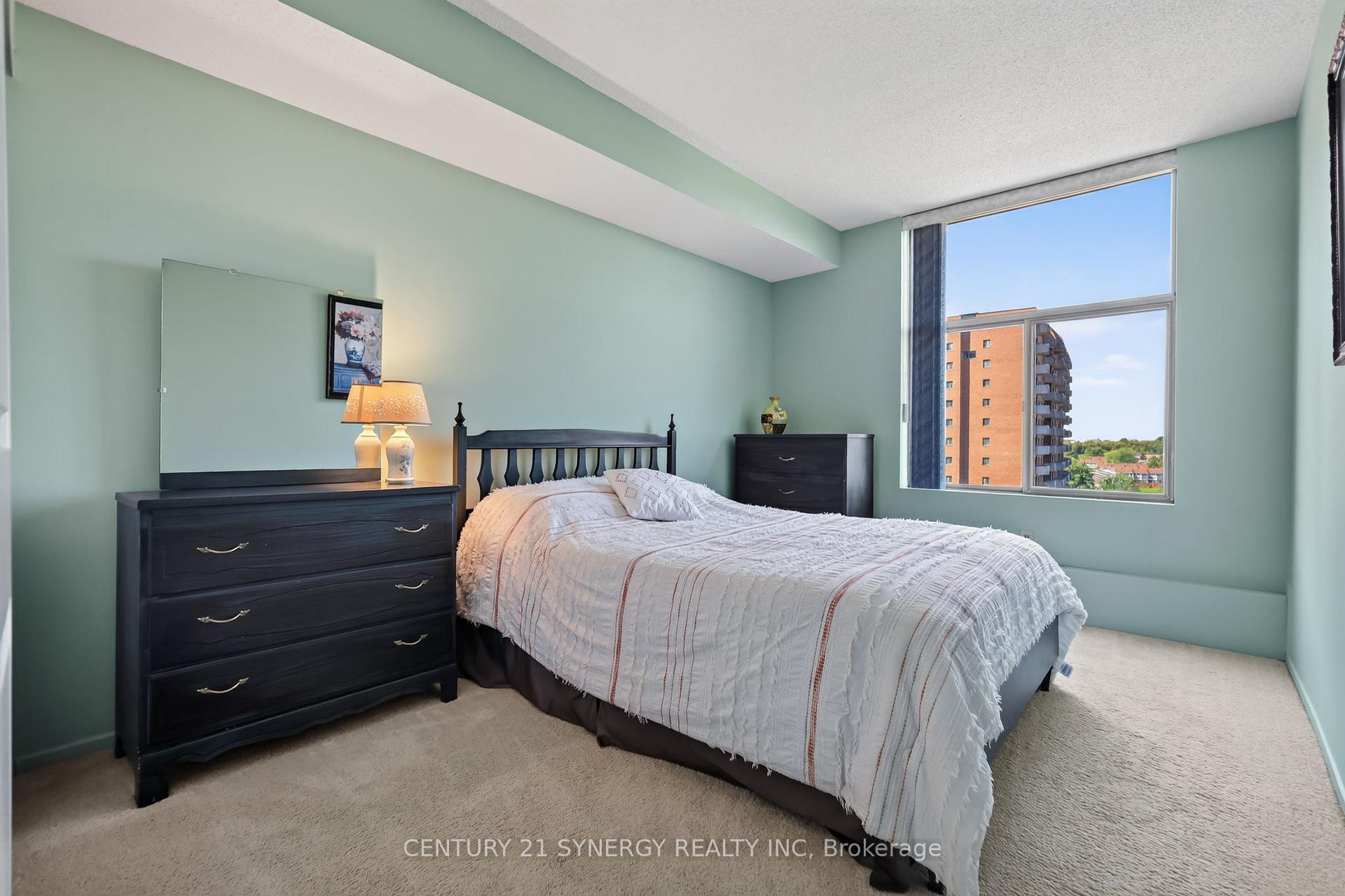 Photo 31 of Unit 704, 2759 Carousel Crescent, Ottawa, Emerald Woods/Sawmill Creek — HOMEH