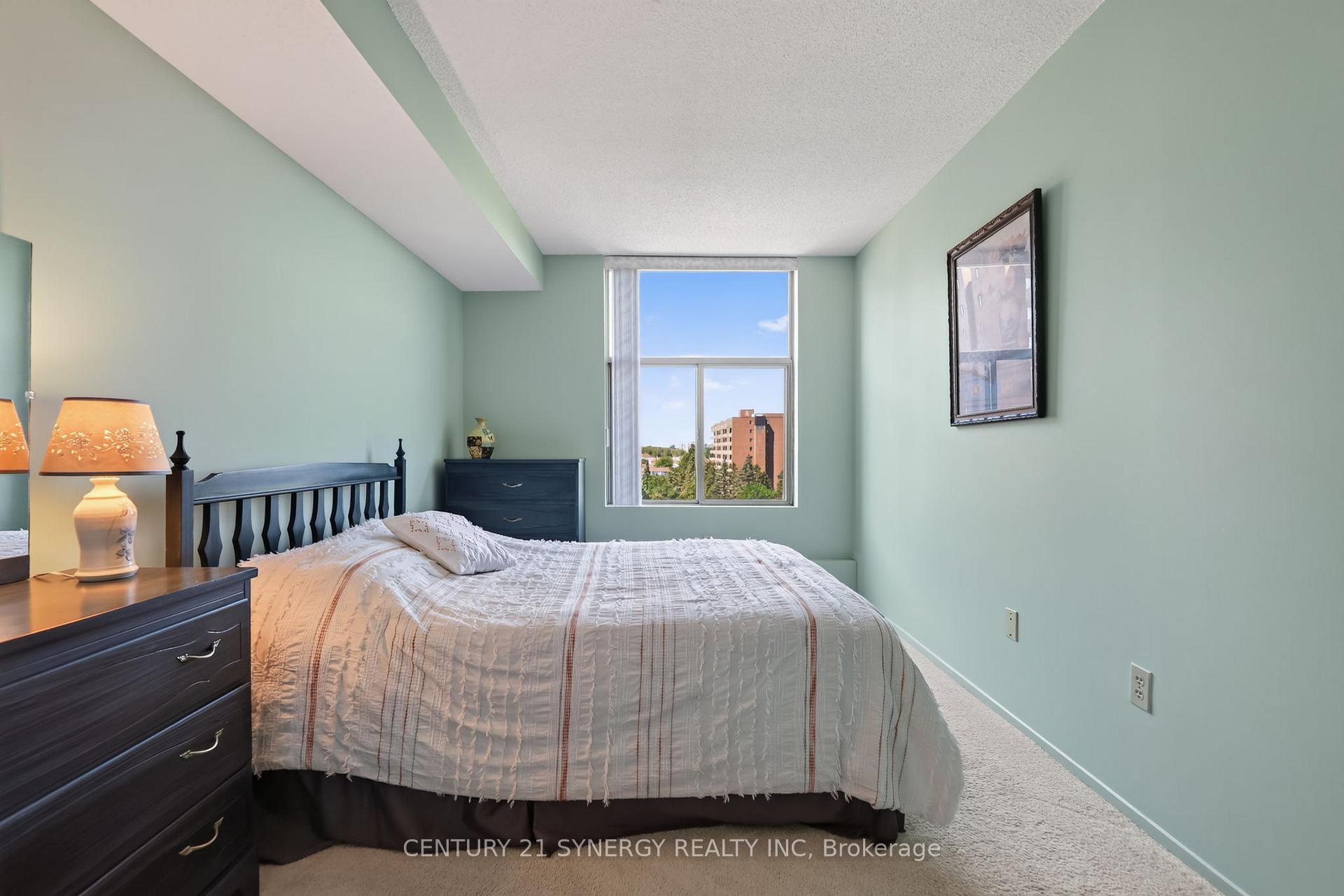 Photo 32 of Unit 704, 2759 Carousel Crescent, Ottawa, Emerald Woods/Sawmill Creek — HOMEH