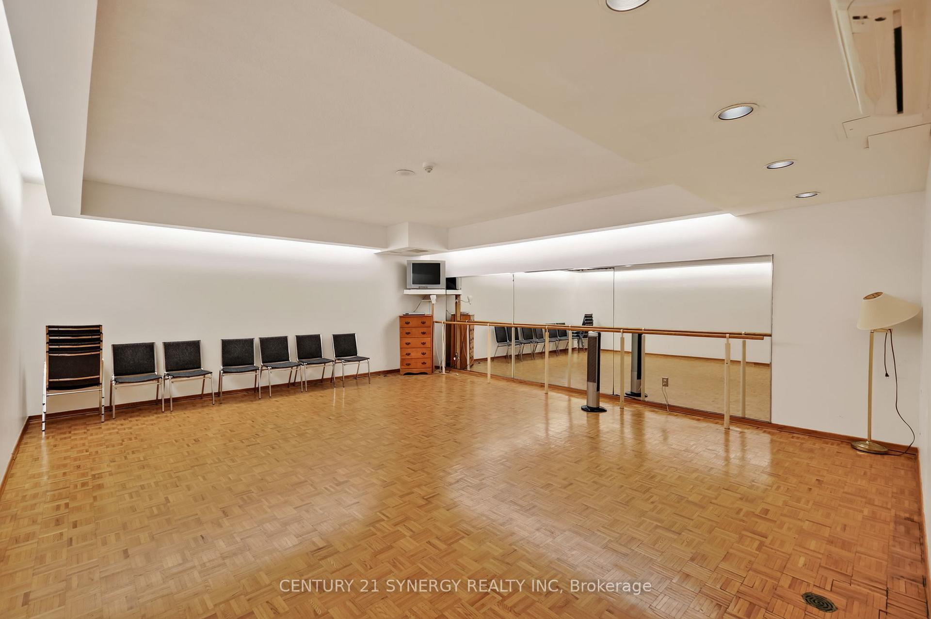 Photo 49 of Unit 704, 2759 Carousel Crescent, Ottawa, Emerald Woods/Sawmill Creek — HOMEH