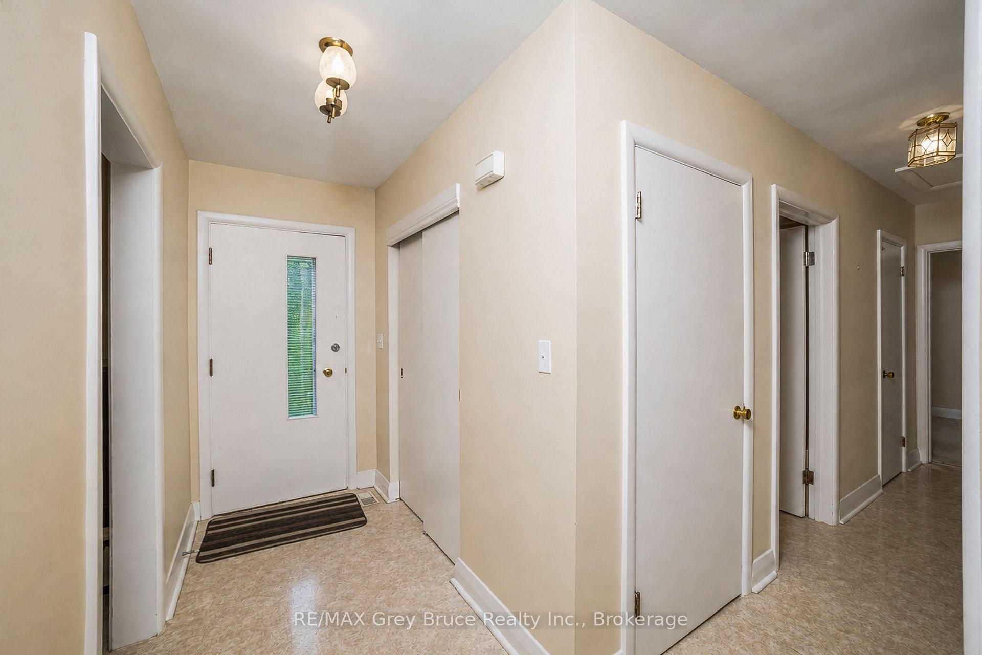 Photo 20 of 336 6th Avenue E, Owen Sound — HOMEH