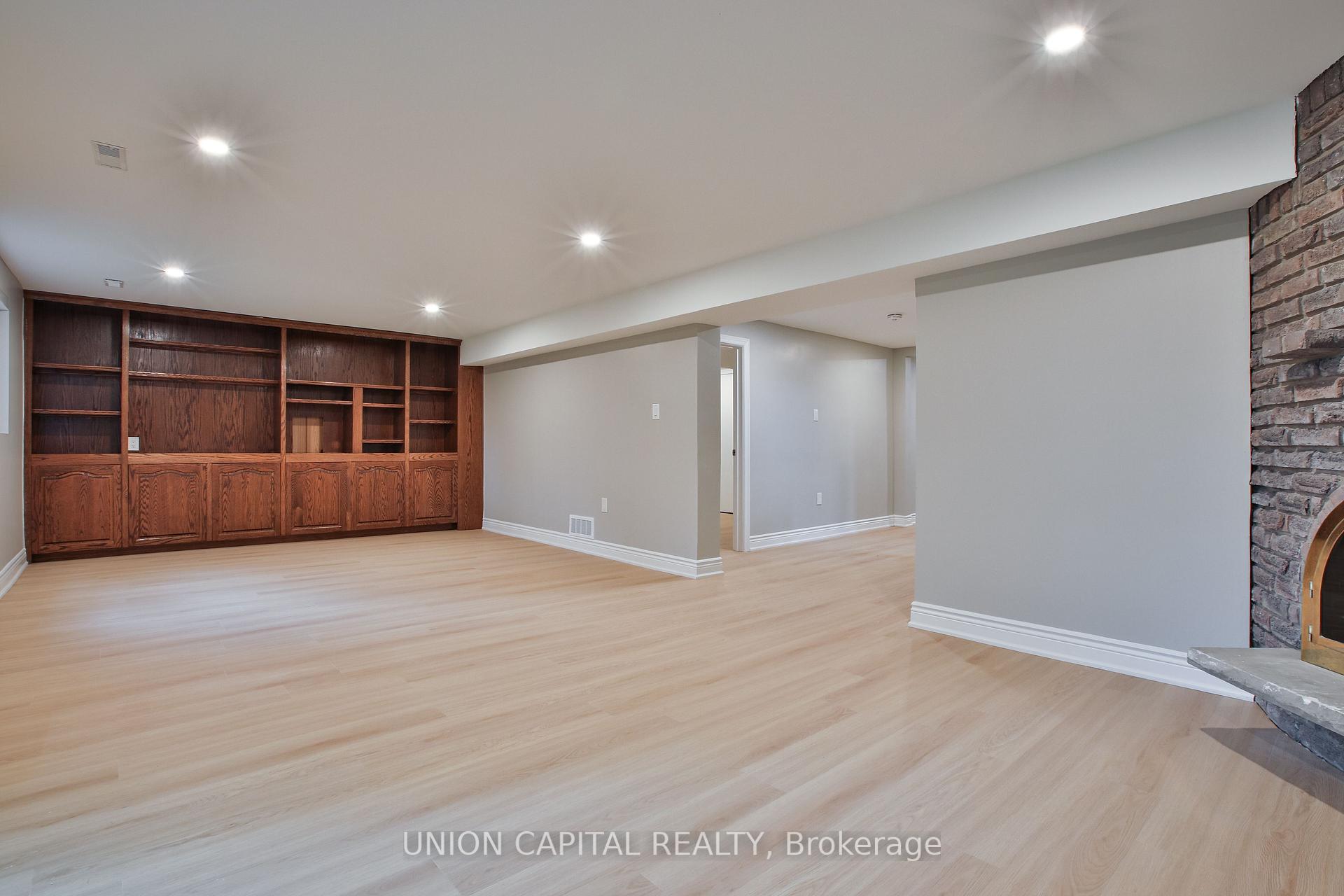 Photo 21 of Unit Lower, 131 Romfield Circuit, Markham, Royal Orchard — HOMEH