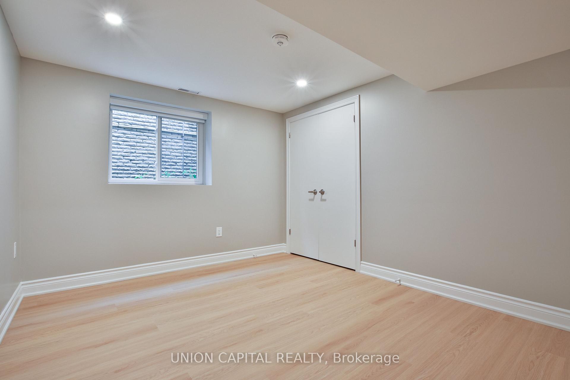 Photo 23 of Unit Lower, 131 Romfield Circuit, Markham, Royal Orchard — HOMEH