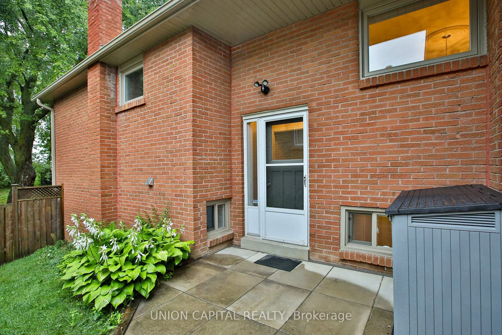 Photo 47 of Unit Lower, 131 Romfield Circuit, Markham, Royal Orchard — HOMEH