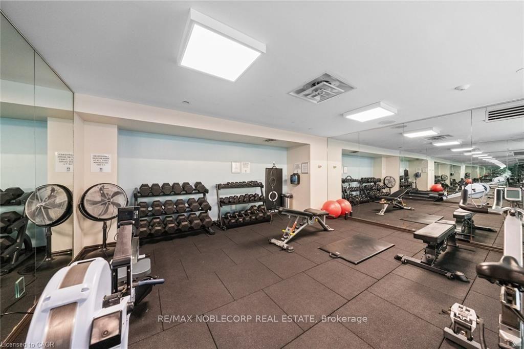 Photo 5 of Unit 1801, 2285 Lake Shore Boulevard, Etobicoke, Mimico — HOMEH