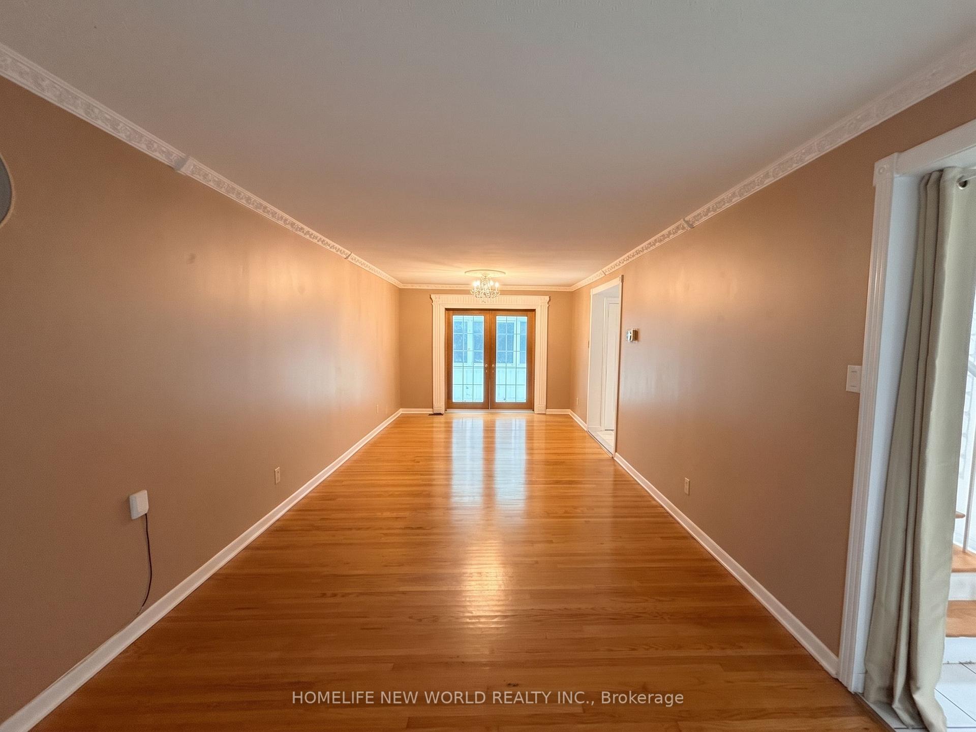 Photo 6 of 63 Lehar Crescent, North York, Hillcrest Village — HOMEH
