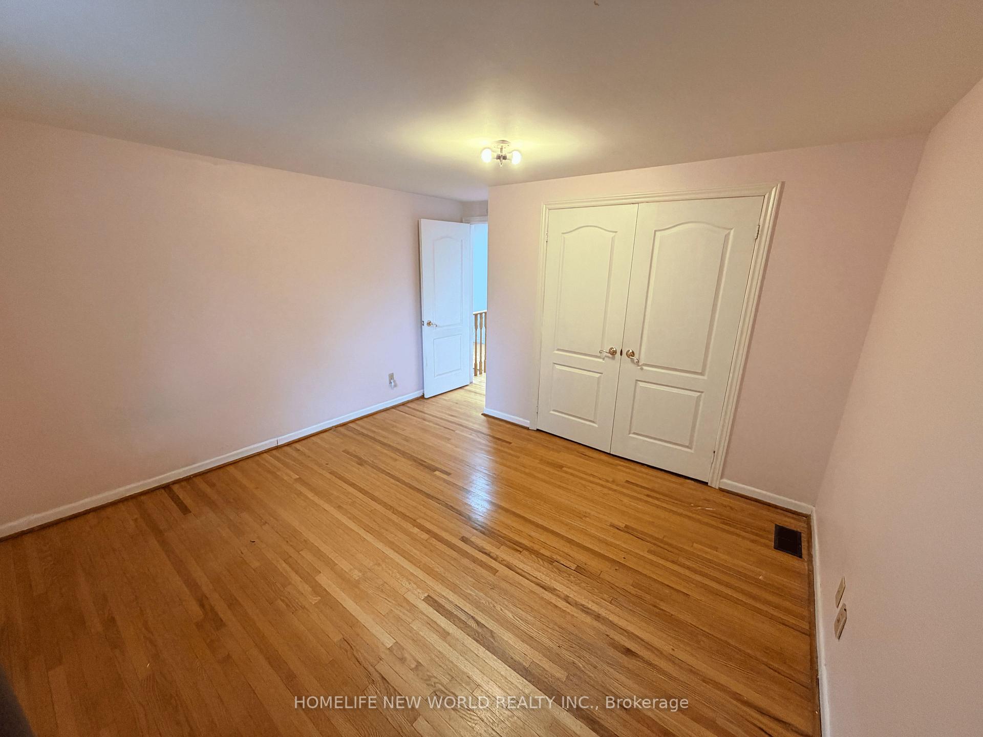 Photo 22 of 63 Lehar Crescent, North York, Hillcrest Village — HOMEH