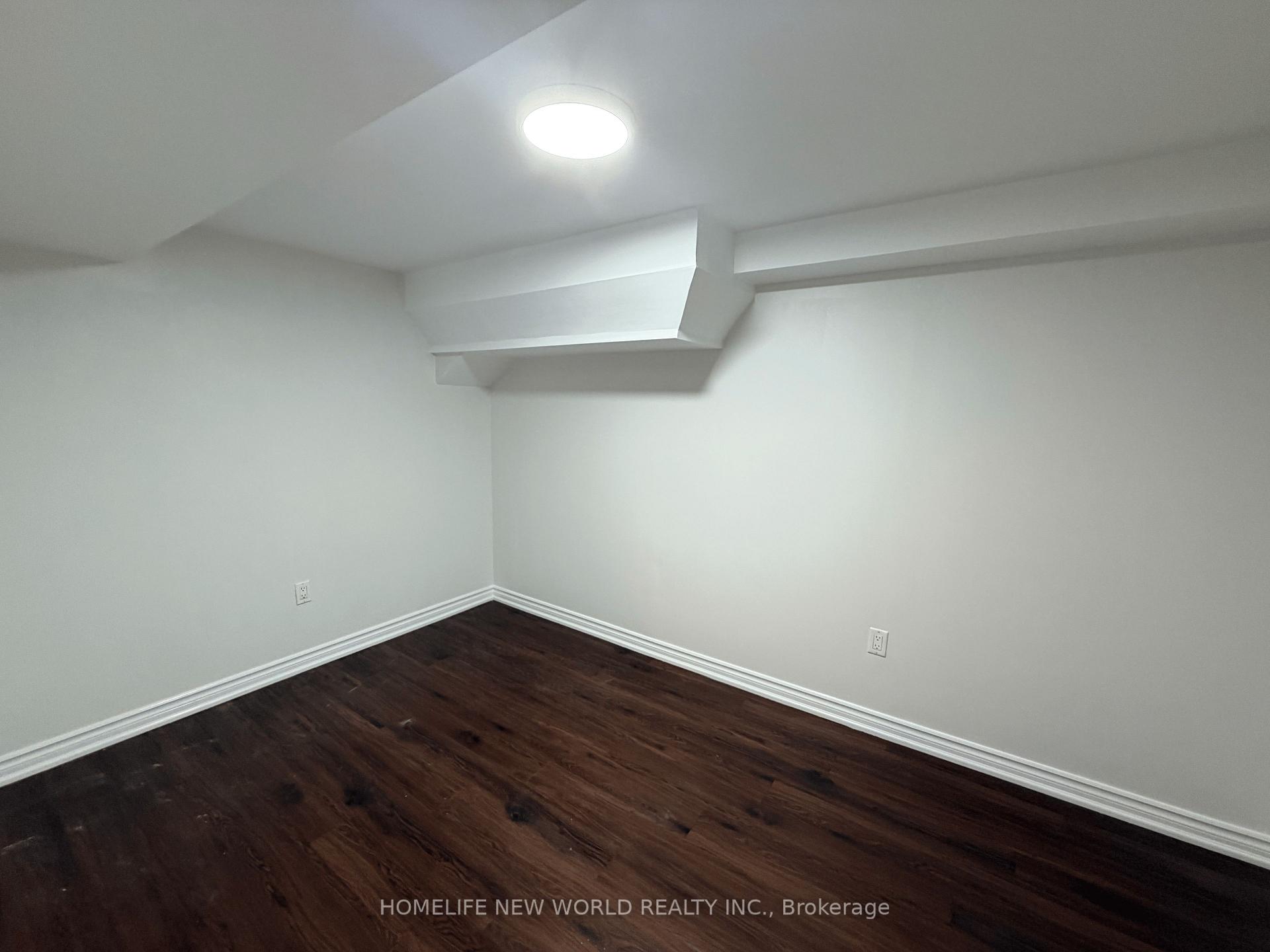 Photo 30 of 63 Lehar Crescent, North York, Hillcrest Village — HOMEH