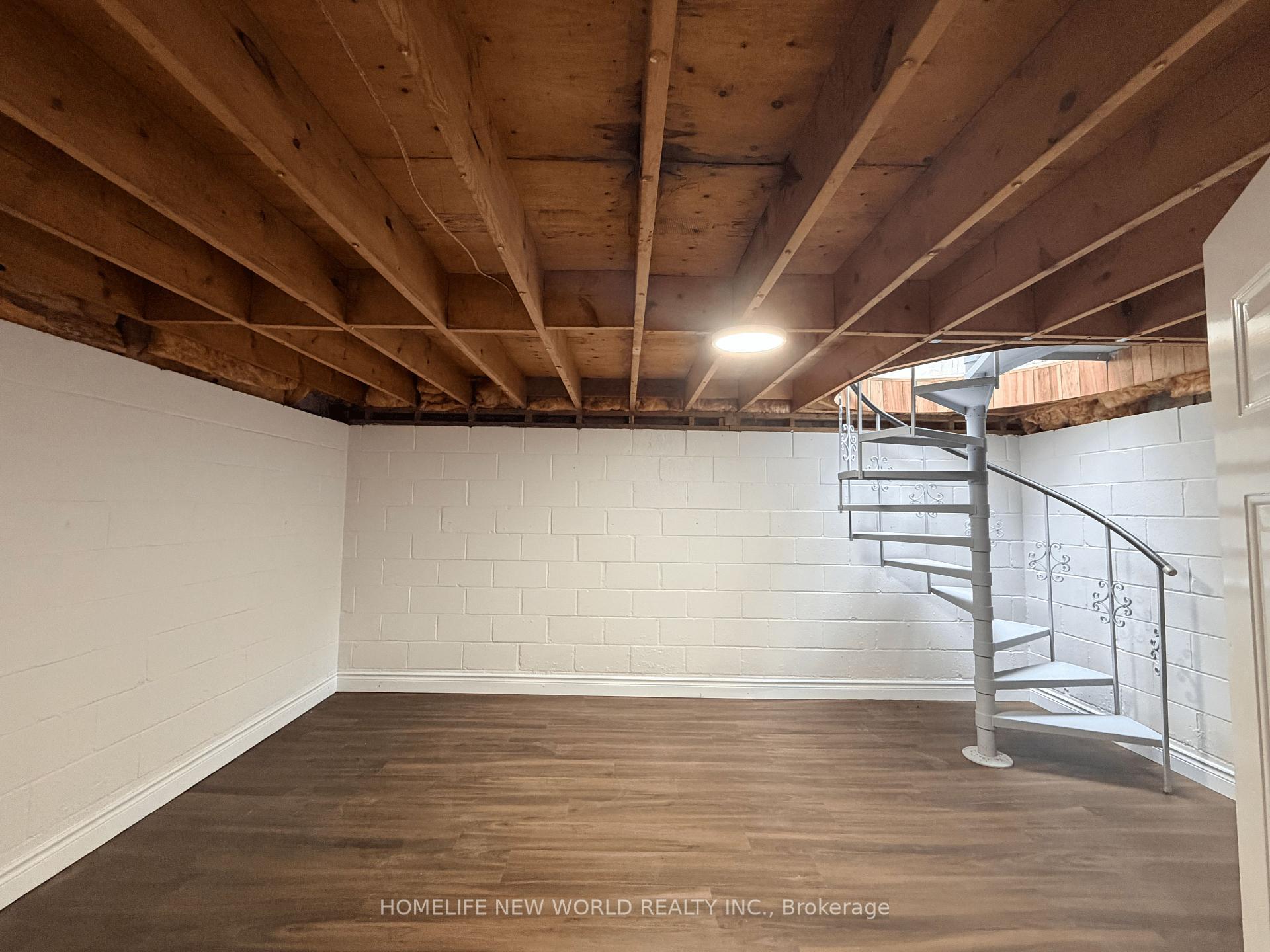Photo 34 of 63 Lehar Crescent, North York, Hillcrest Village — HOMEH