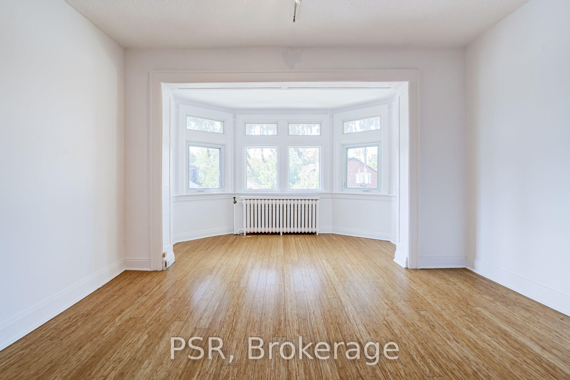 Photo 10 of Unit 17, 1599 Bathurst Street, Toronto, Forest Hill South — HOMEH