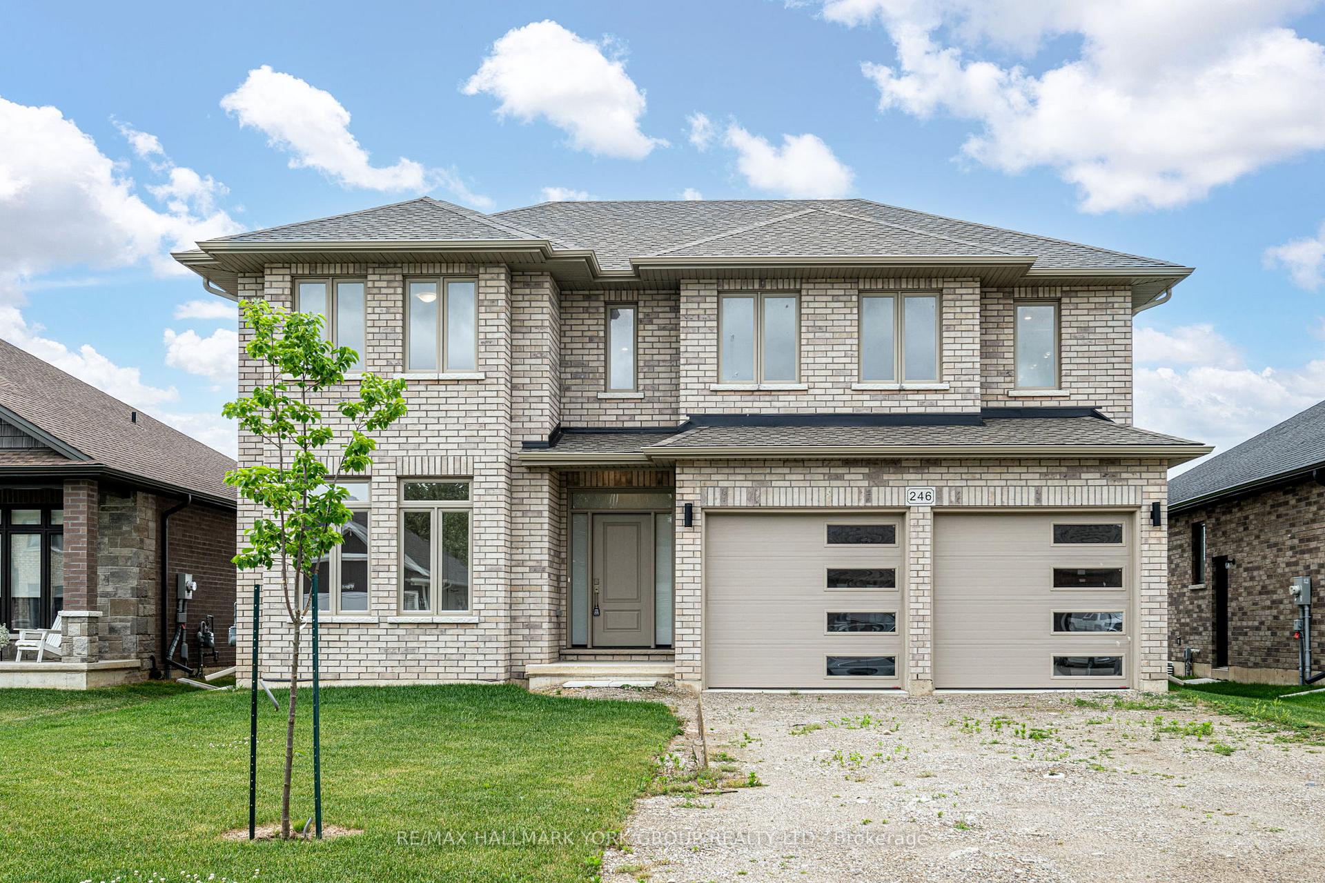 Photo 3 of 246 Leitch Street, Dutton/Dunwich, Dutton — HOMEH