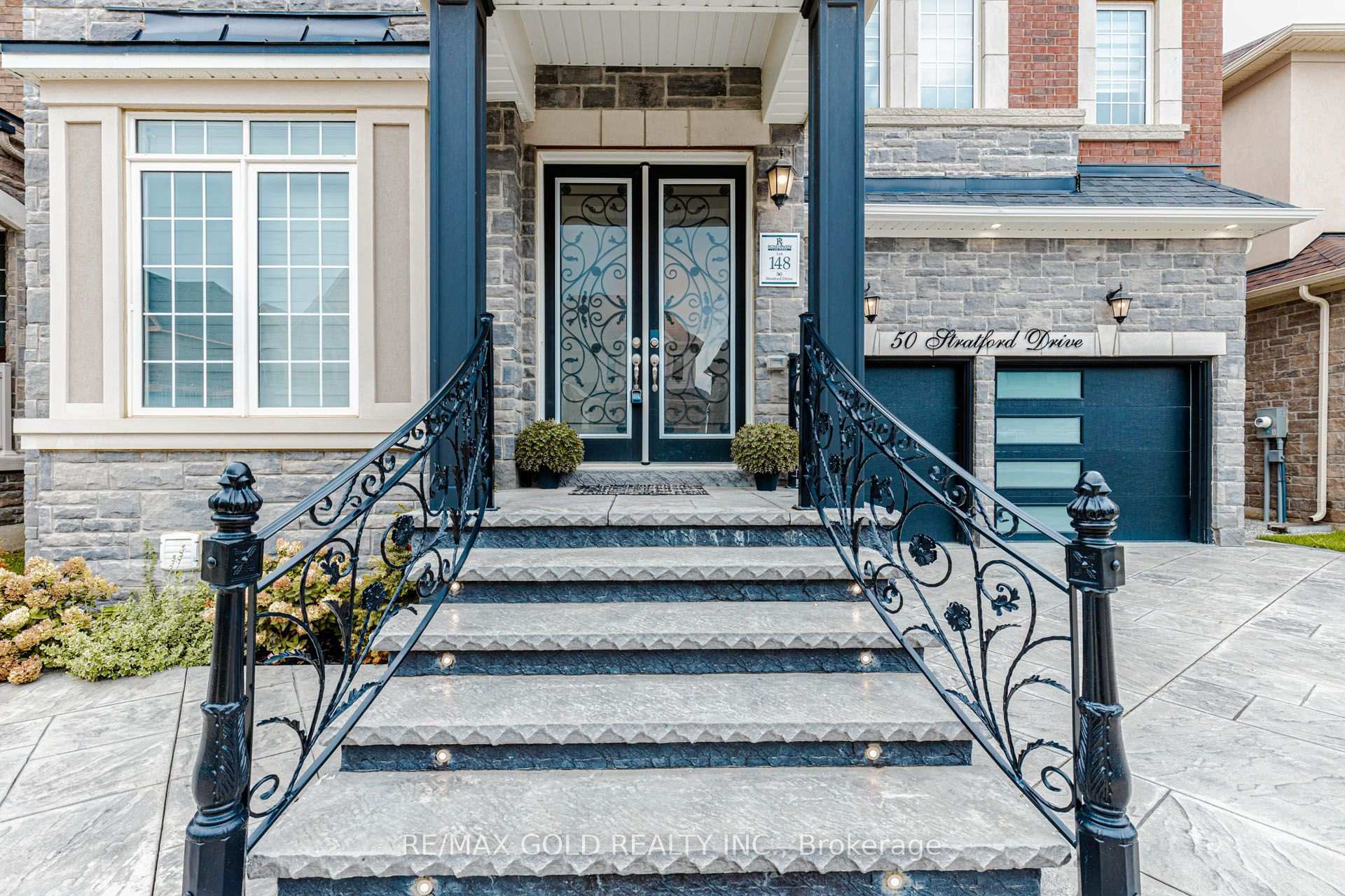 Photo 3 of 50 Stratford Drive, Caledon, Rural Caledon — HOMEH