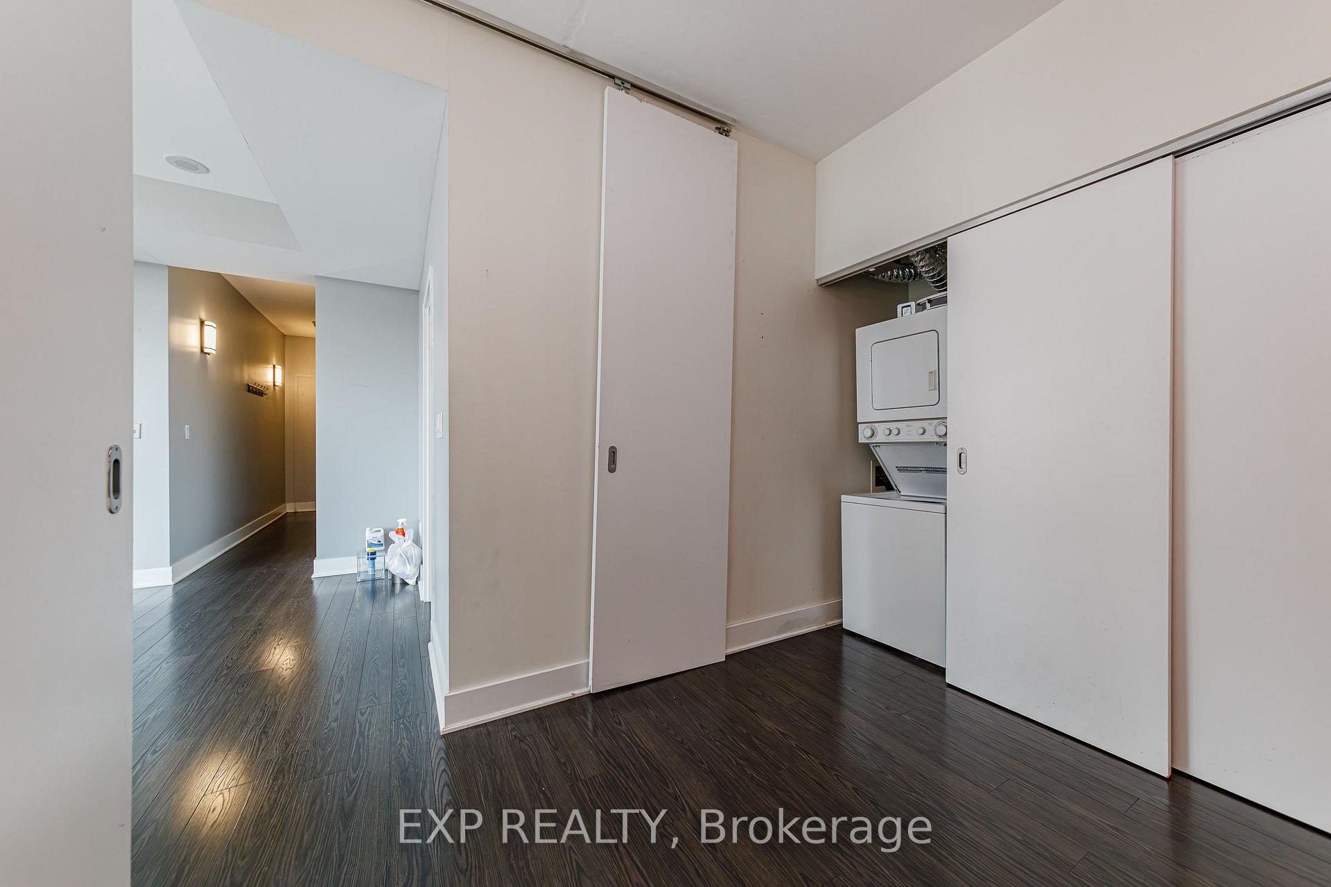 Photo 8 of Unit 806, 180 York Street, Ottawa, Lower Town/Byward Market — HOMEH
