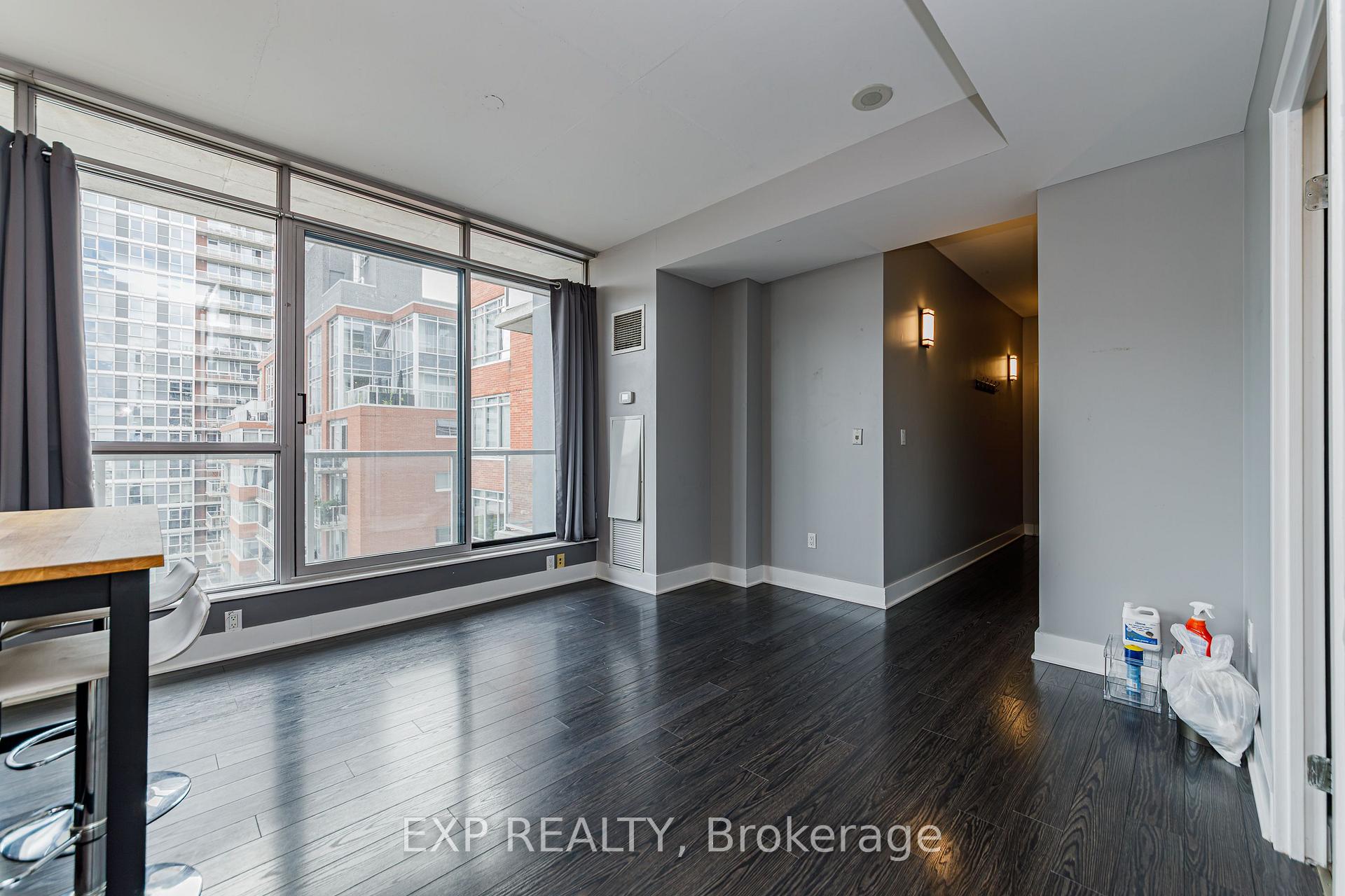 Photo 9 of Unit 806, 180 York Street, Ottawa, Lower Town/Byward Market — HOMEH
