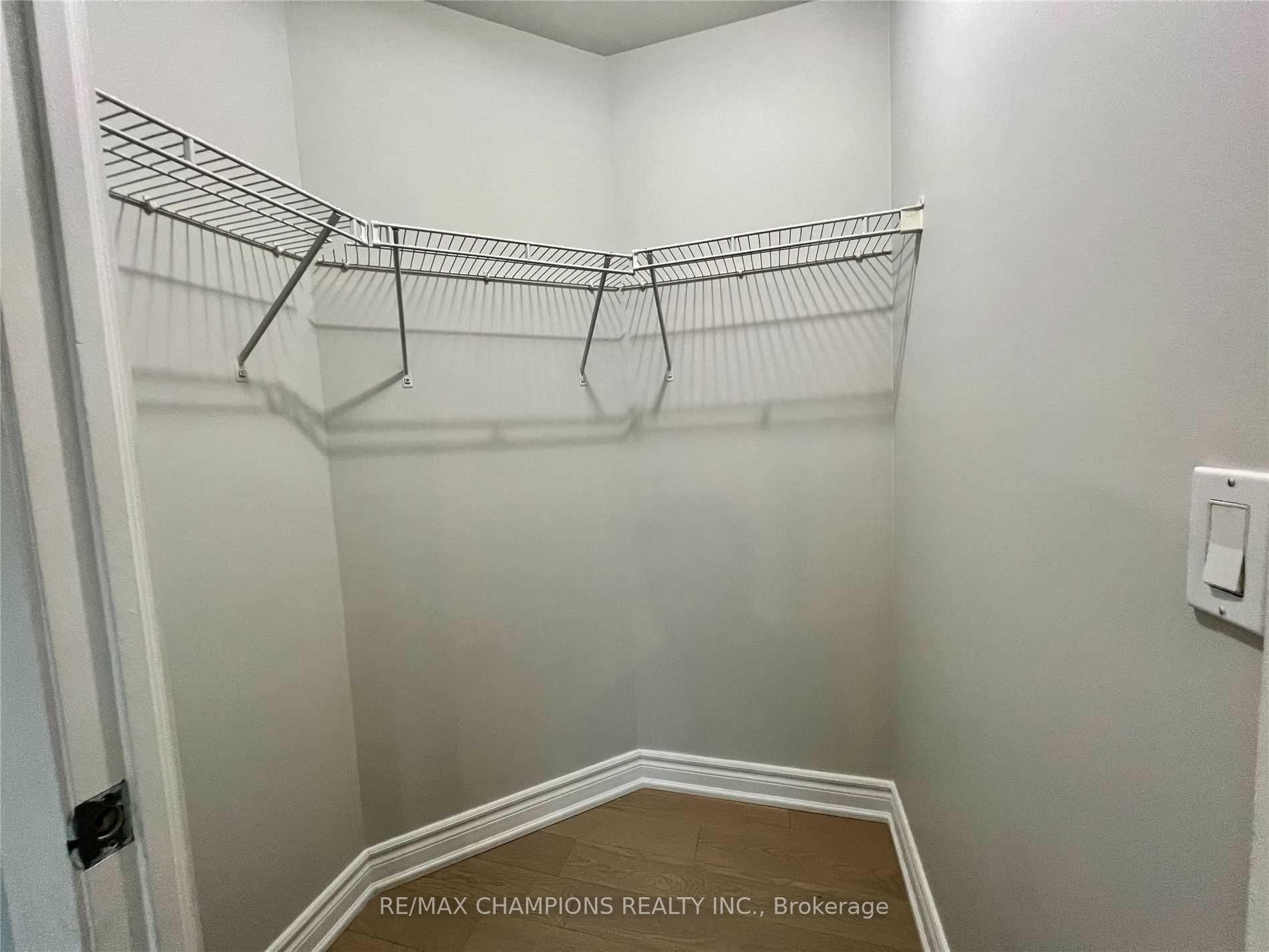 Photo 3 of Unit 402, 12 Yonge Street E, Toronto, Waterfront Communities — HOMEH