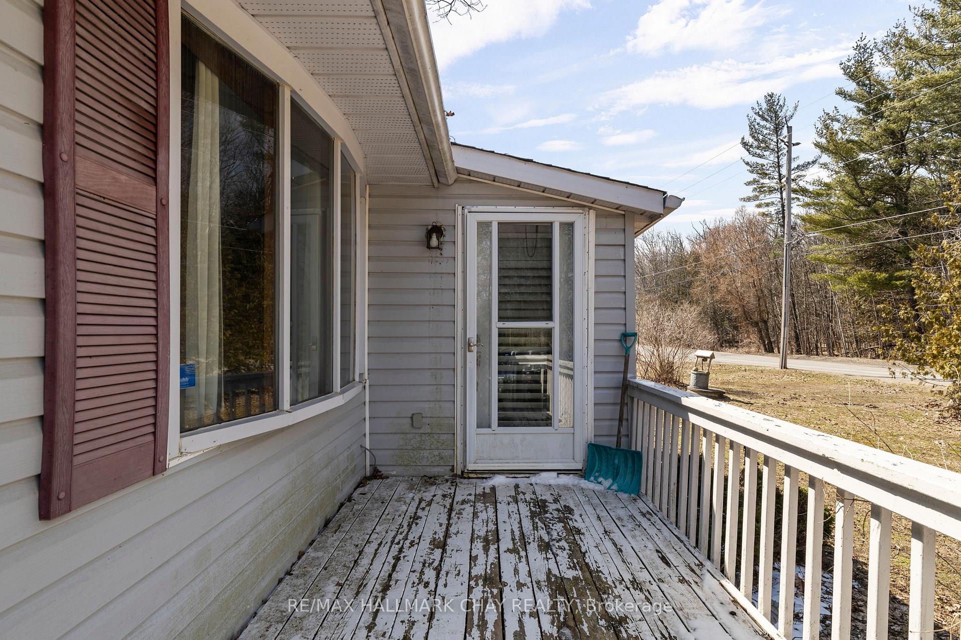 Photo 3 of 2121 Klondike Park Road, Wasaga Beach — HOMEH