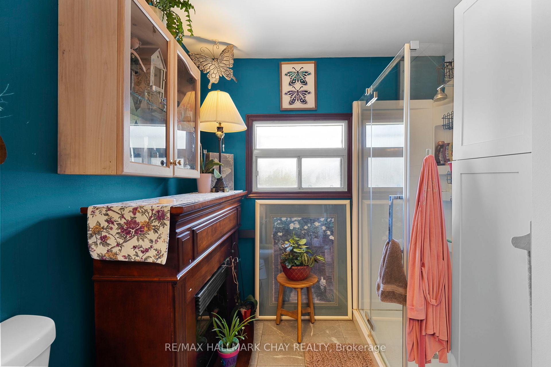 Photo 14 of 2121 Klondike Park Road, Wasaga Beach — HOMEH
