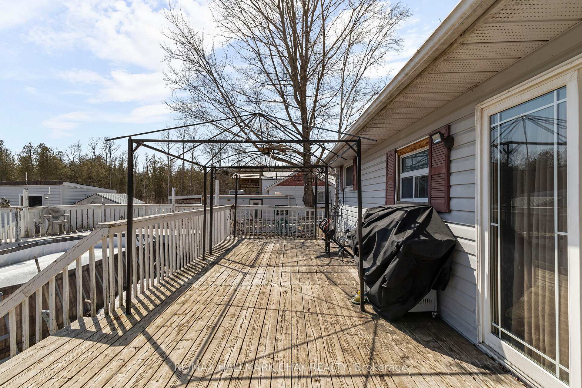 Photo 18 of 2121 Klondike Park Road, Wasaga Beach — HOMEH