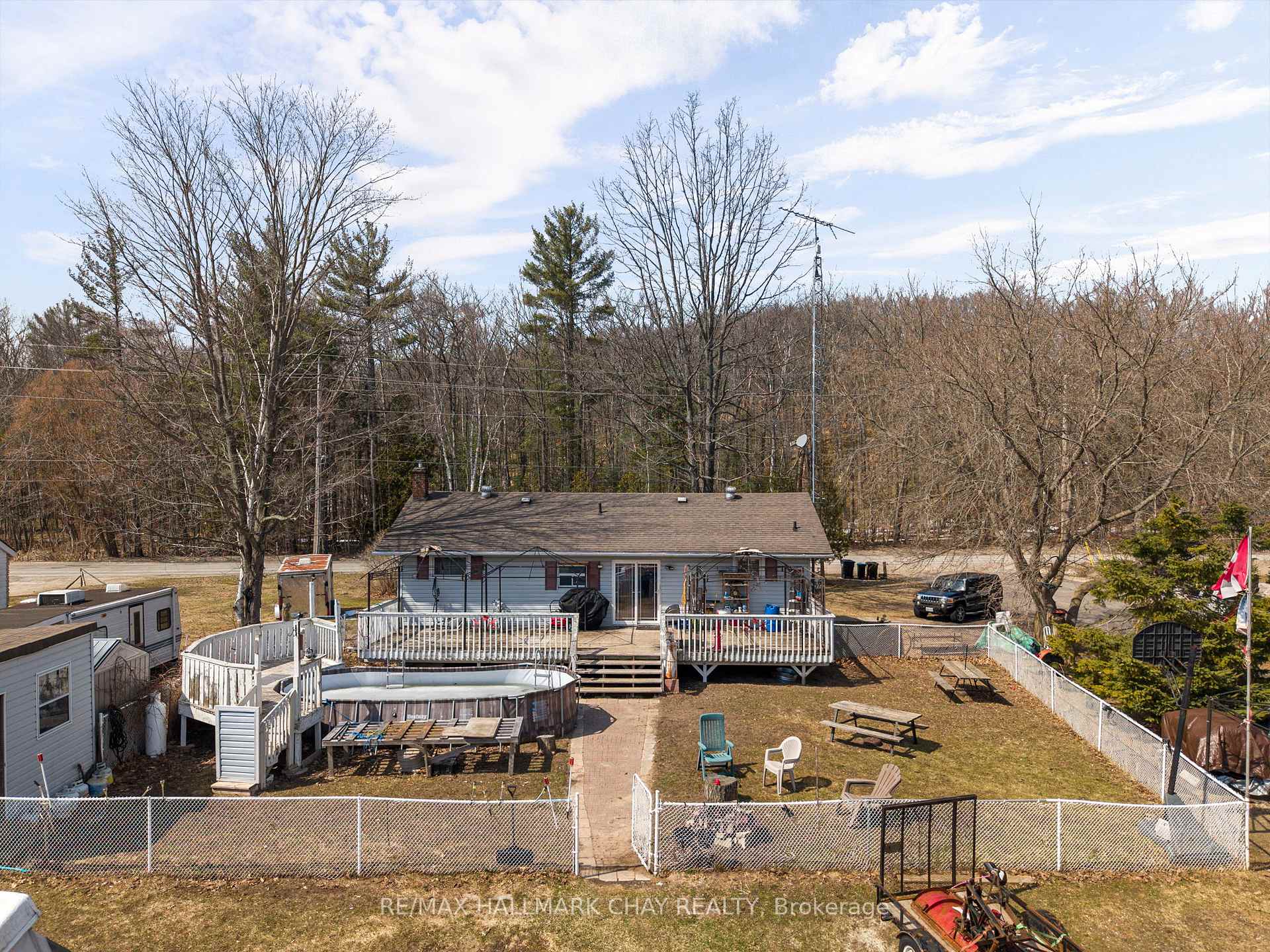 Photo 22 of 2121 Klondike Park Road, Wasaga Beach — HOMEH