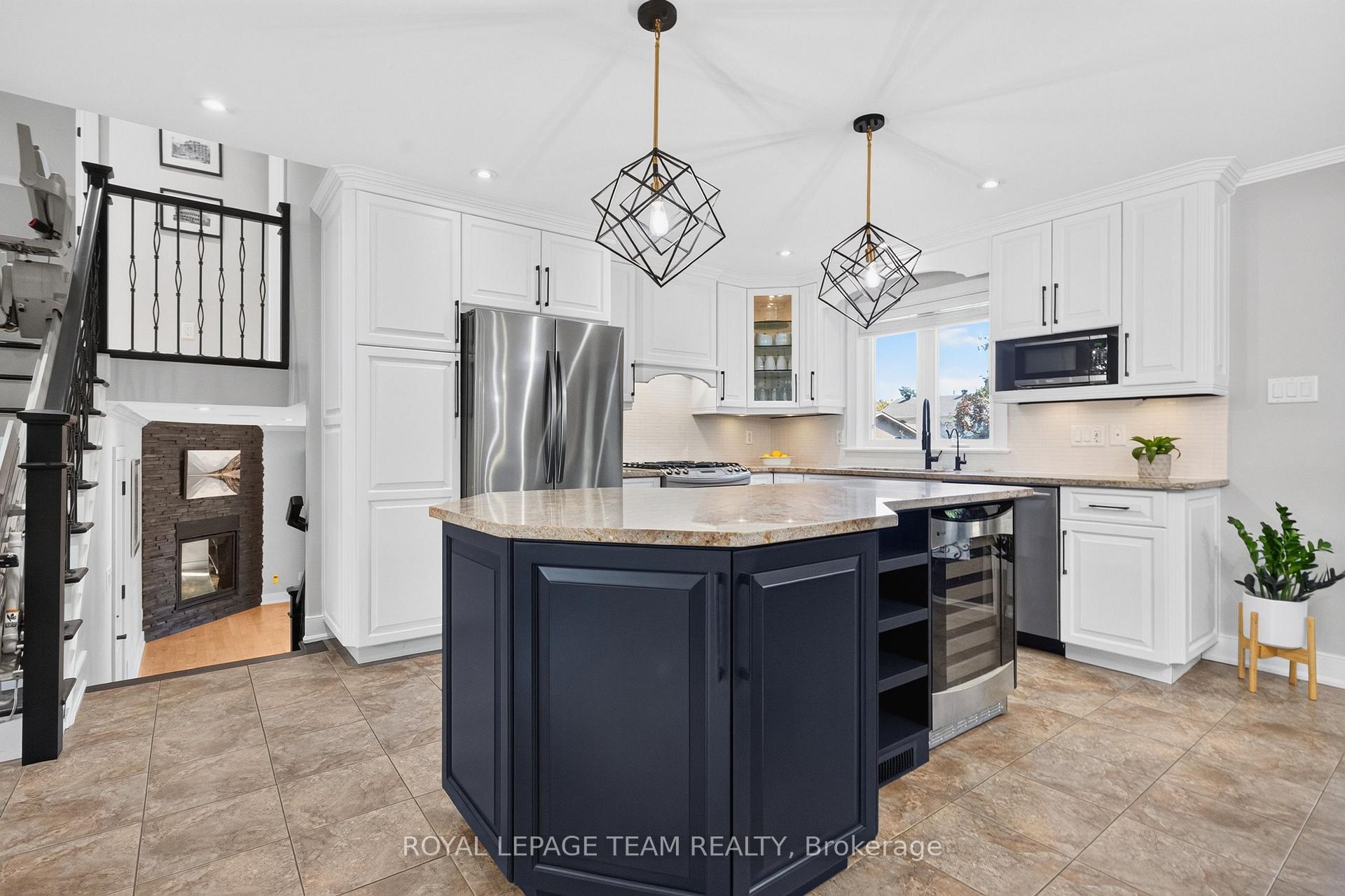 Photo 11 of 105 Brae Crescent, Ottawa, Stittsville (South) — HOMEH