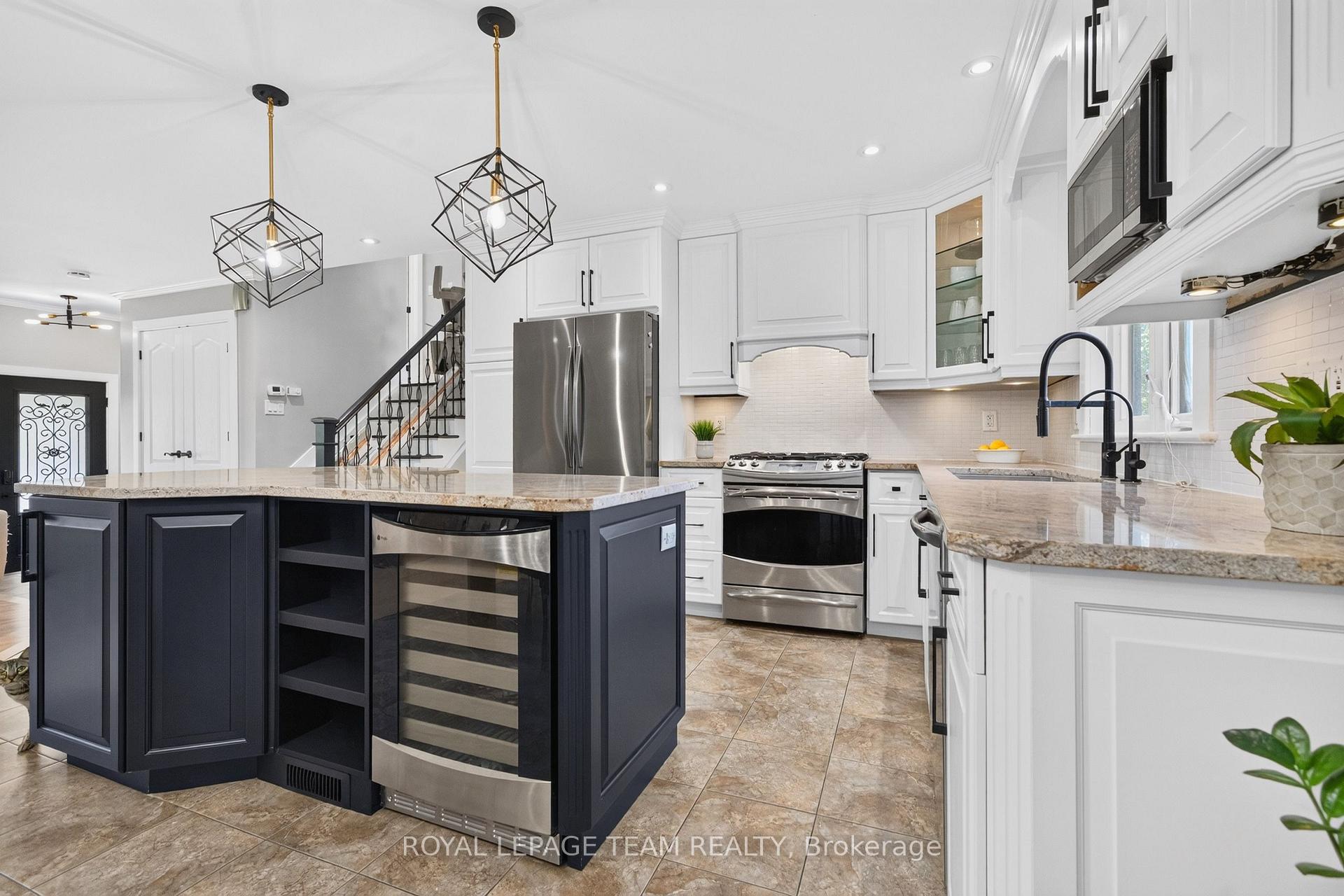 Photo 15 of 105 Brae Crescent, Ottawa, Stittsville (South) — HOMEH