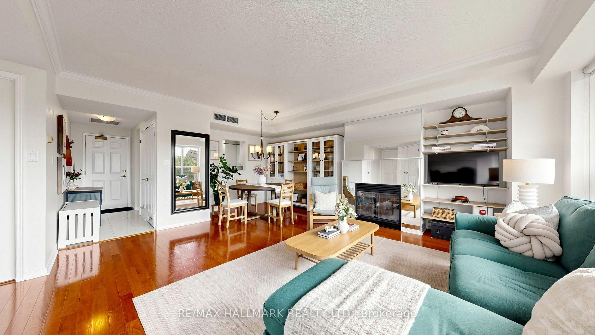 Photo 5 of 1818 Bayview Avenue, Toronto, Mount Pleasant East — HOMEH