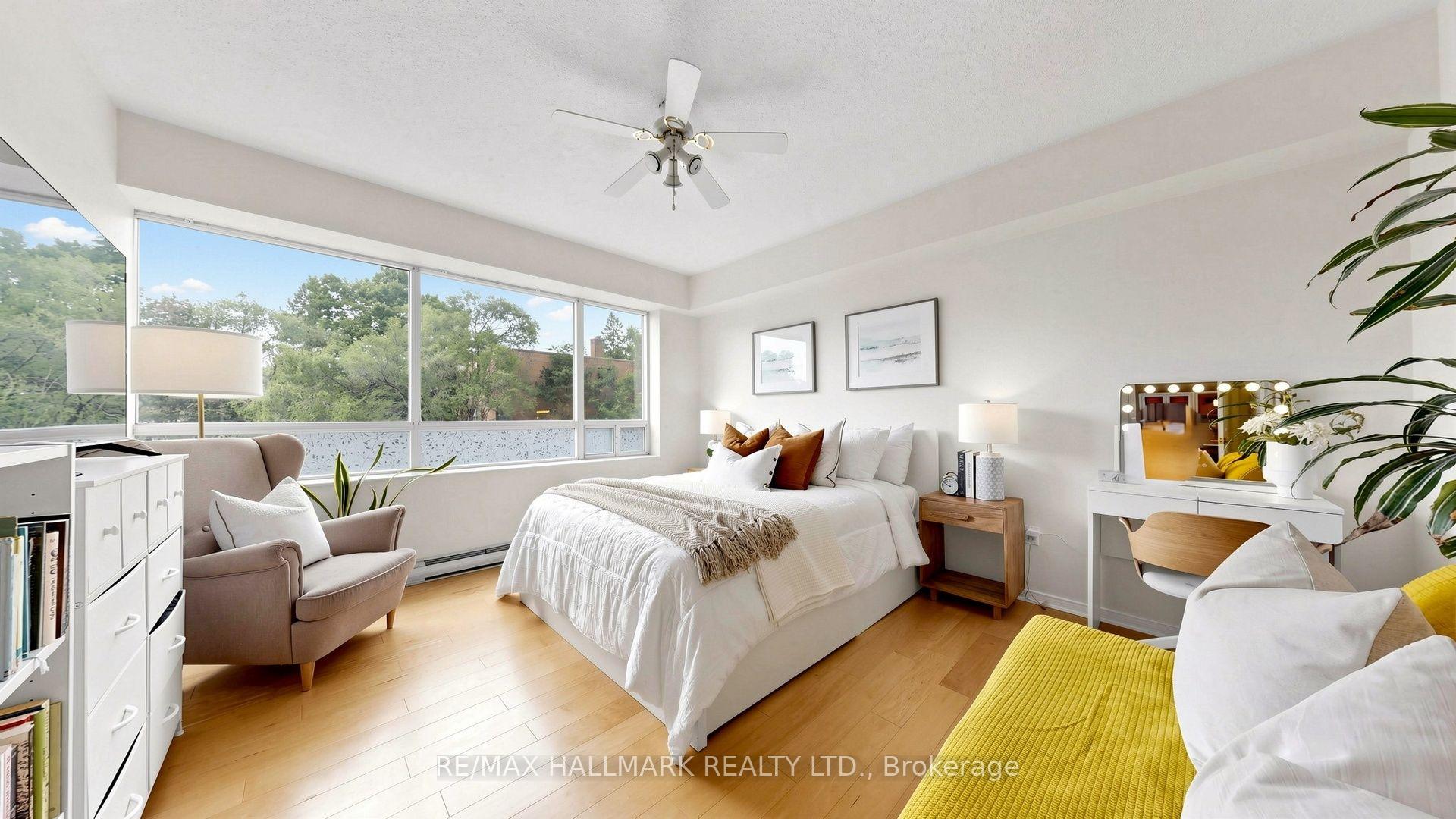 Photo 12 of 1818 Bayview Avenue, Toronto, Mount Pleasant East — HOMEH