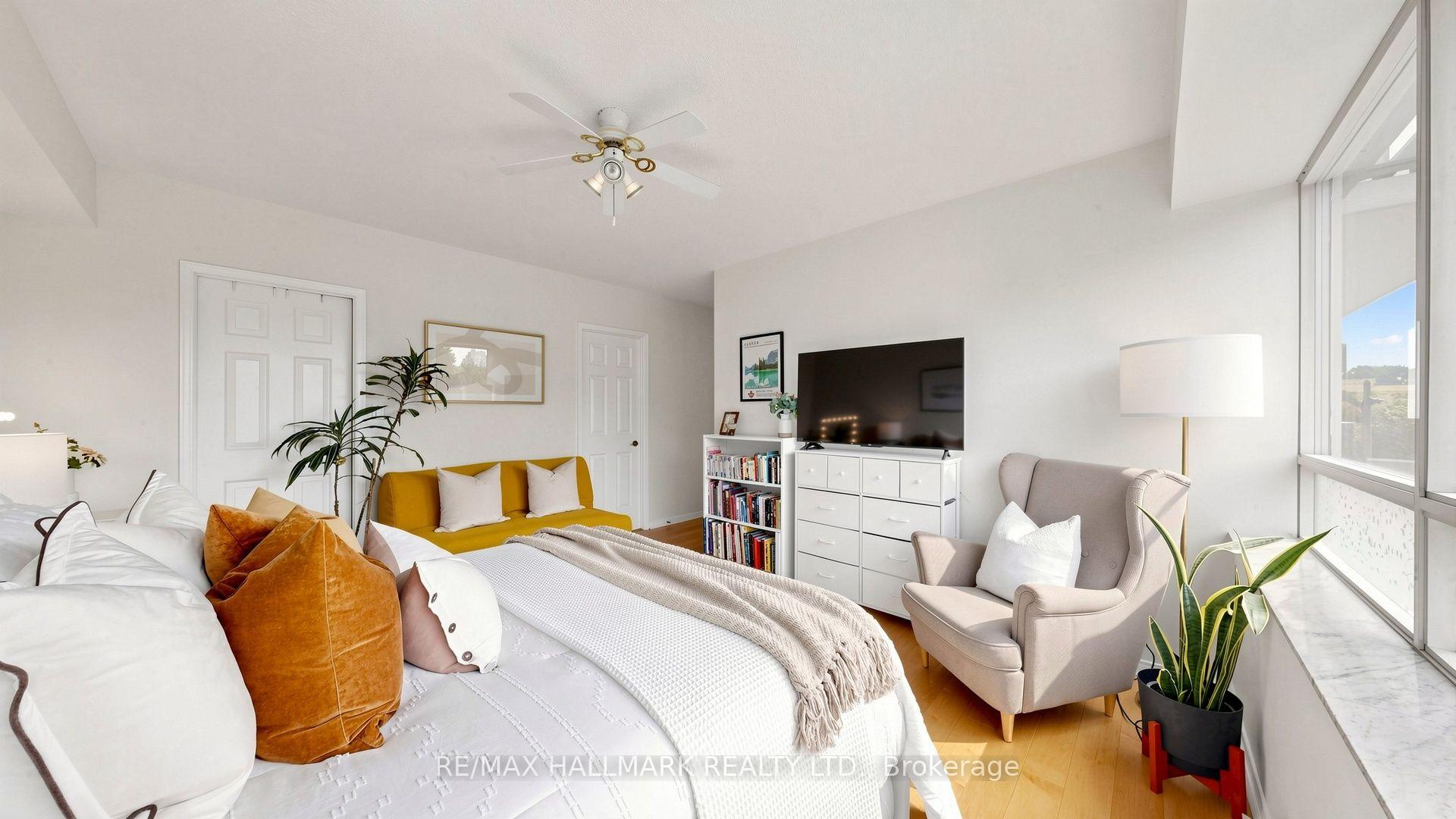Photo 15 of 1818 Bayview Avenue, Toronto, Mount Pleasant East — HOMEH