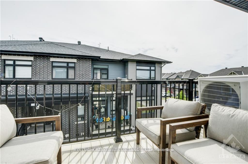 Photo 4 of Unit K, 300 Tulum Crescent, Ottawa, Kanata - Emerald Meadows/Trailwest — HOMEH