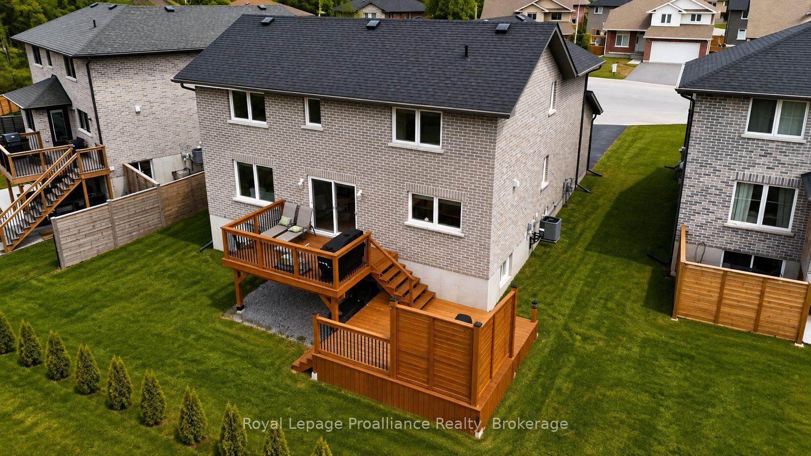 Photo 34 of 55 Lanark Drive, Belleville, Belleville Ward — HOMEH