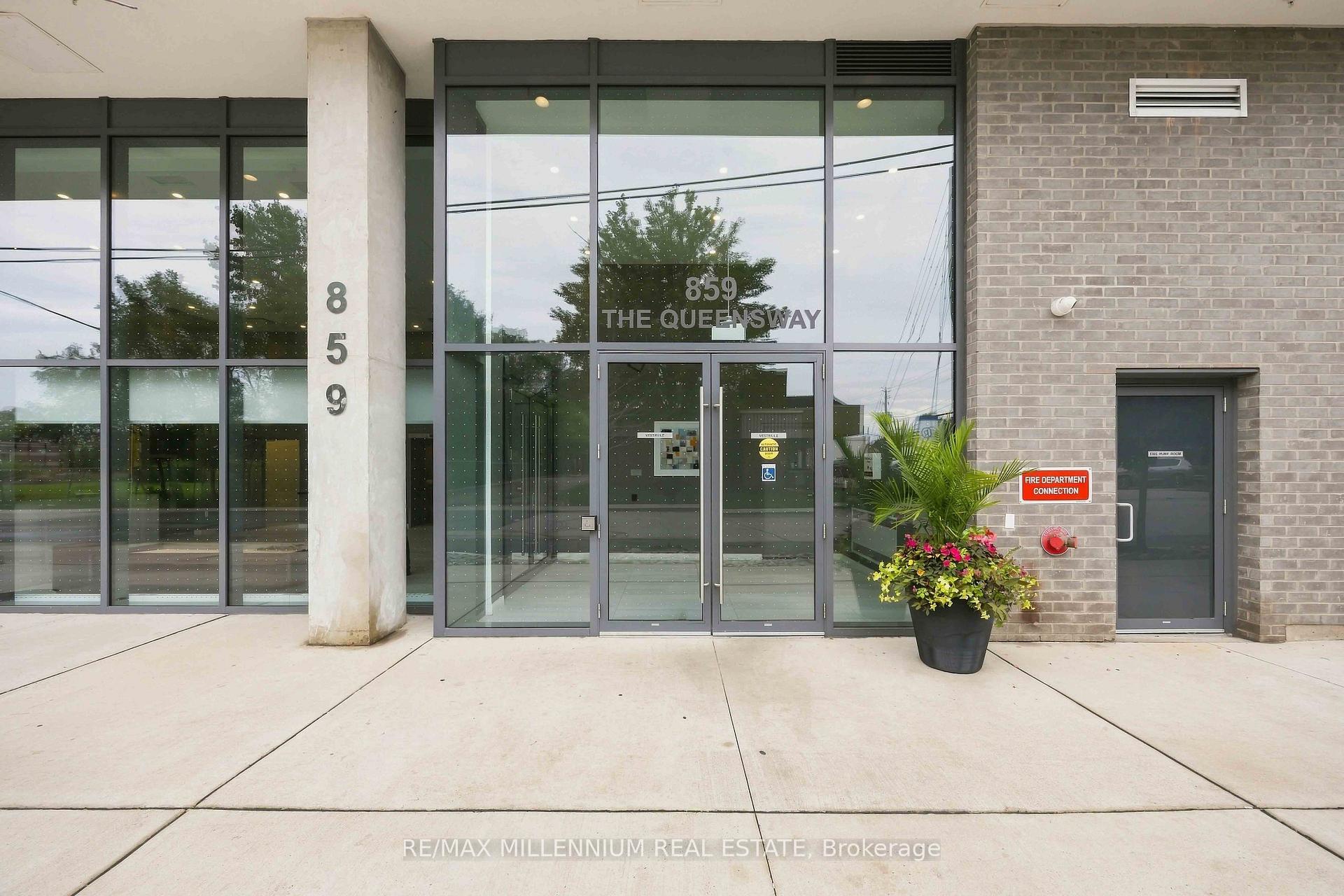 Photo 2 of Unit 217, 859 The Queensway, Etobicoke, Stonegate-Queensway — HOMEH
