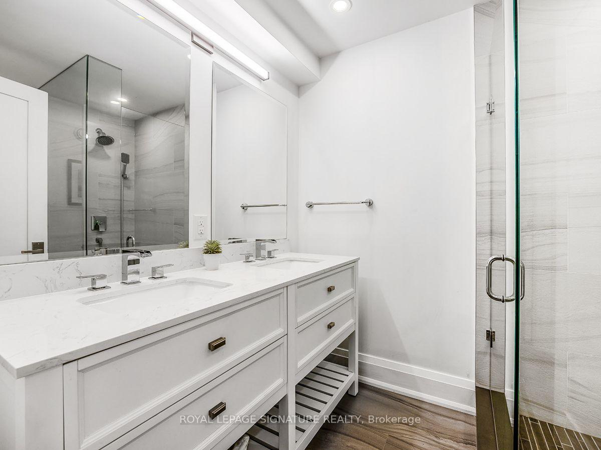 Photo 34 of 30 Broadleaf Road, North York, Banbury-Don Mills — HOMEH