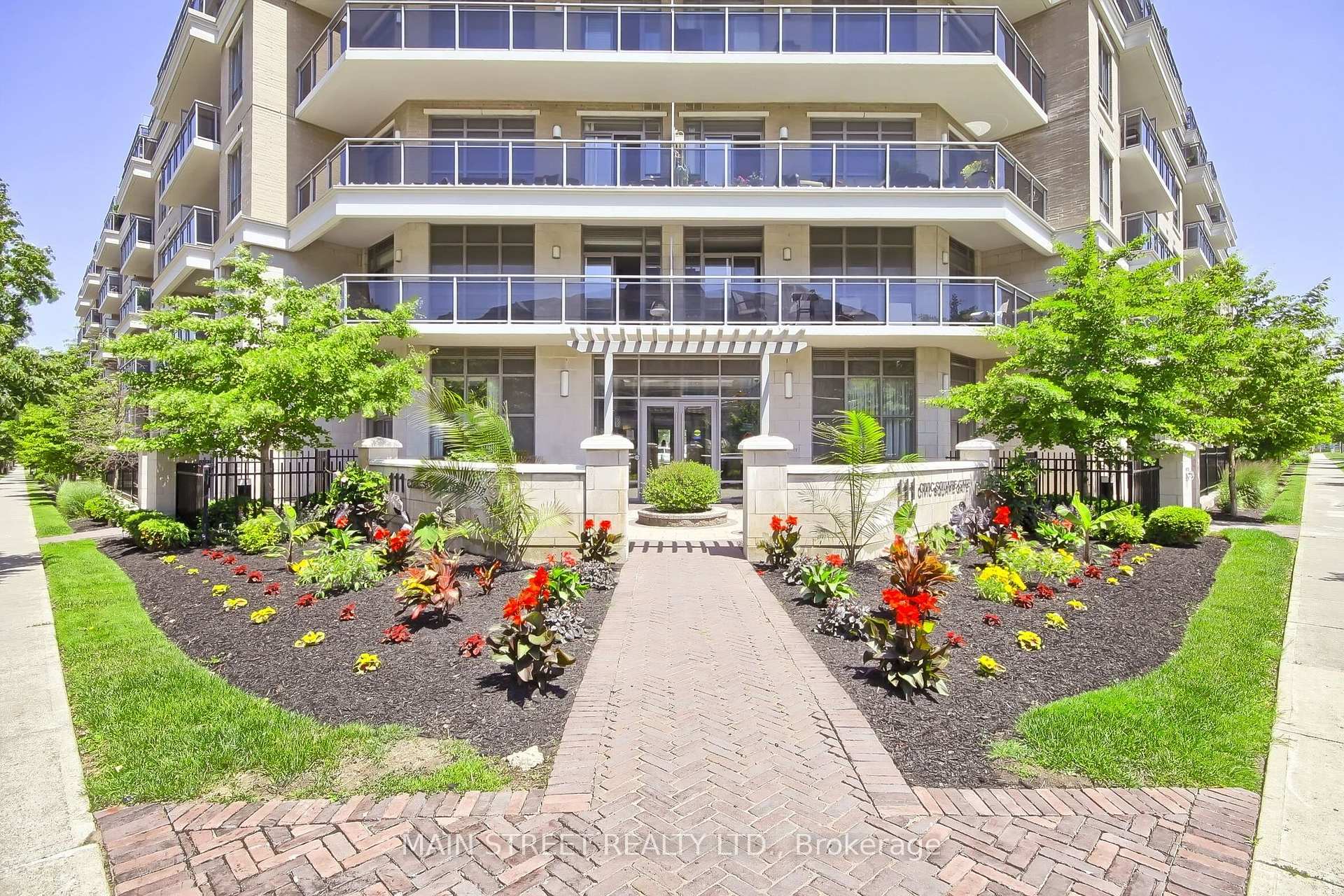 Photo 2 of Unit 619, 111 Civic Square Gate E, Aurora, Bayview Wellington — HOMEH