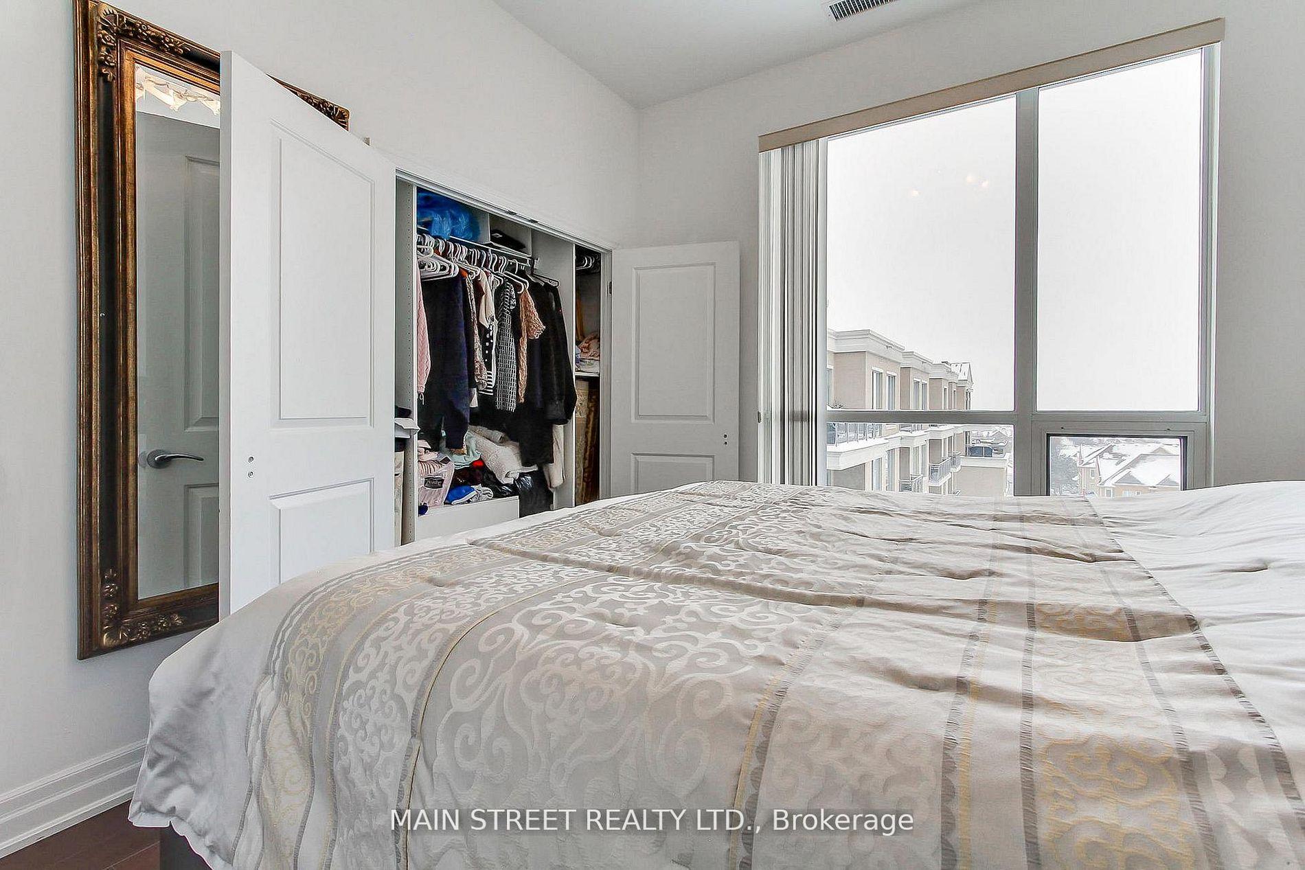 Photo 22 of Unit 619, 111 Civic Square Gate E, Aurora, Bayview Wellington — HOMEH