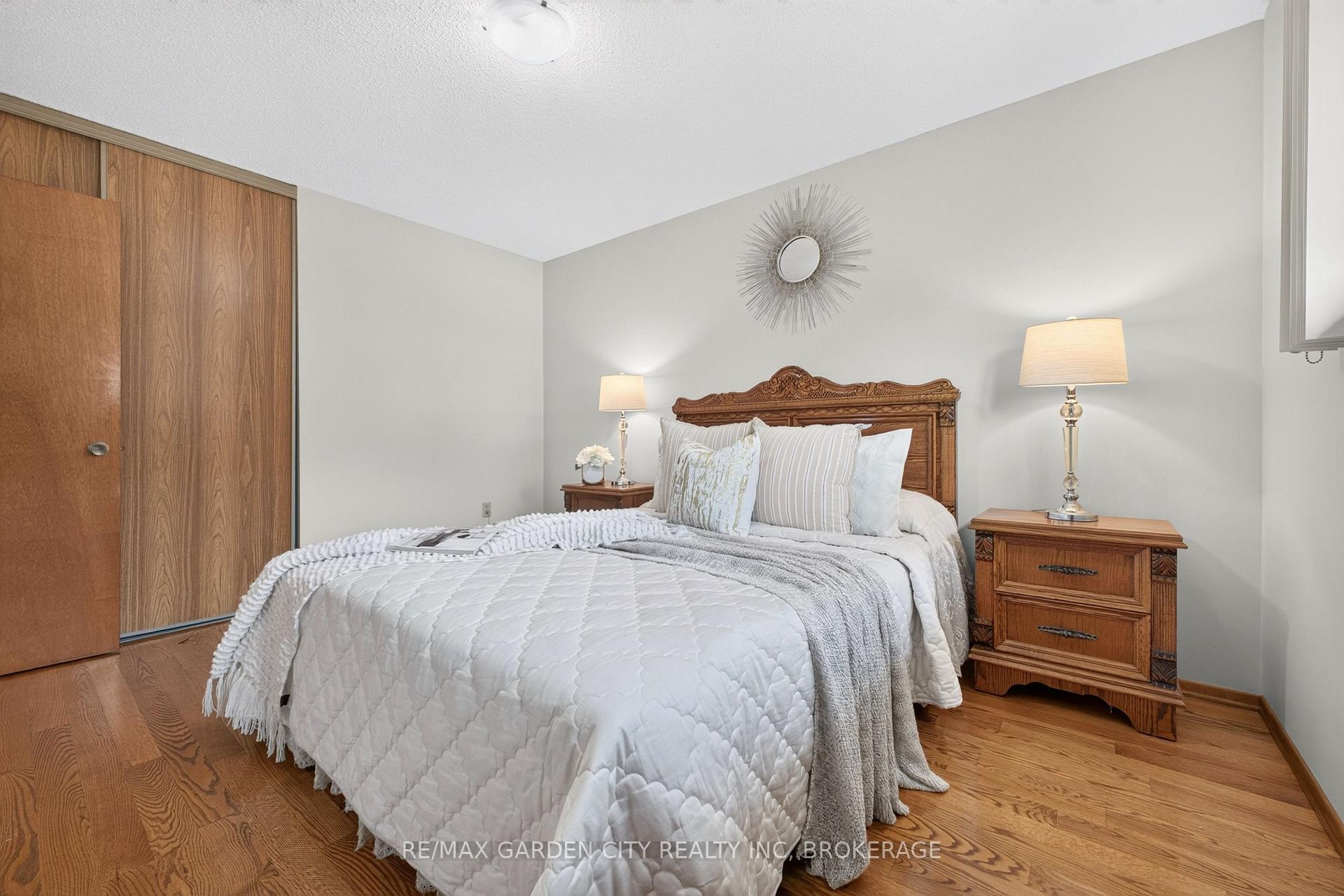 Photo 24 of 145 Adis Avenue, Hamilton, Gurnett — HOMEH