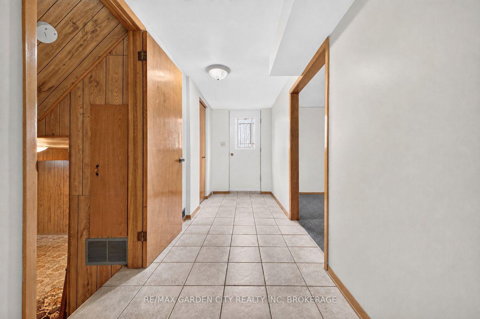 Photo 28 of 145 Adis Avenue, Hamilton, Gurnett — HOMEH