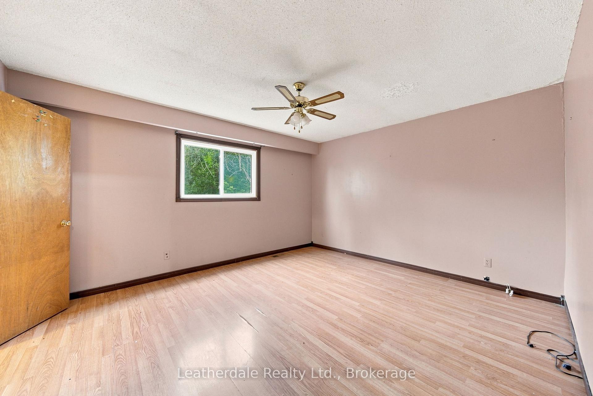 Photo 15 of 336 Forest Avenue N, Orillia — HOMEH