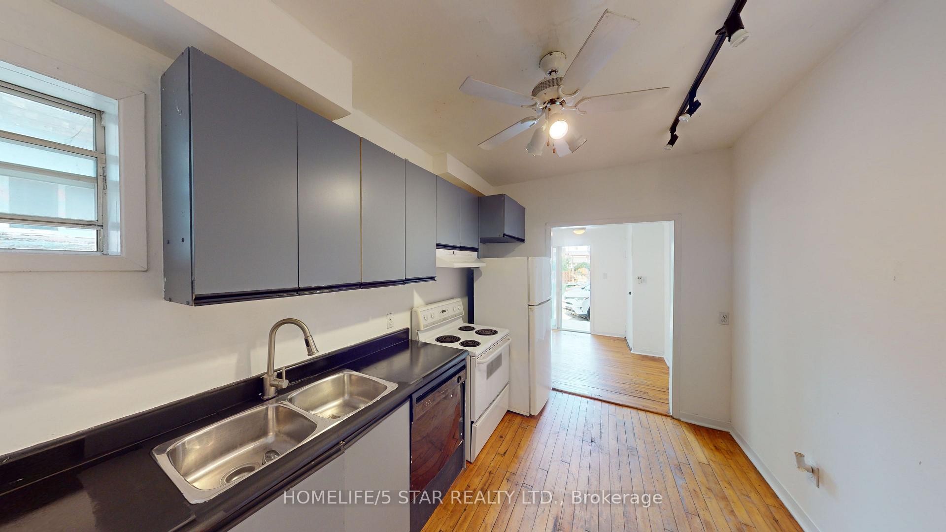 Photo 4 of Unit Apt 1, 285 Salem Avenue, Toronto, Dovercourt-Wallace Emerson-Junction — HOMEH